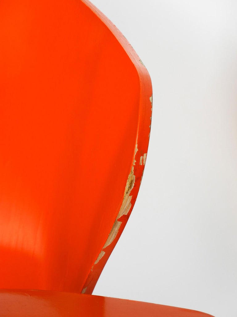 Three Original Arne Jacobsen Armchairs in Orange Mod. 3207 of 1982 For Sale at 1stDibs