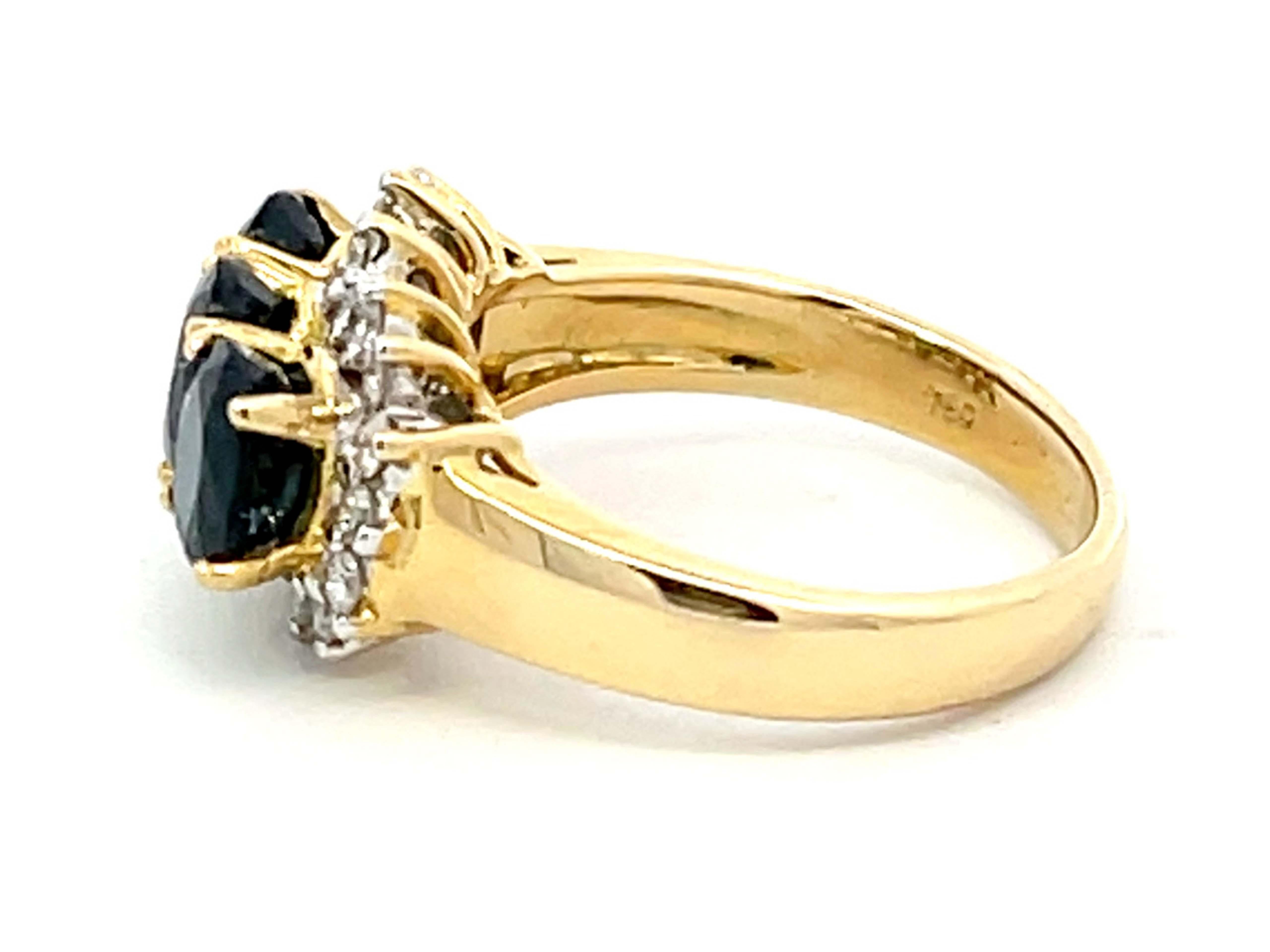 Three Oval Blue Sapphire and Diamond Ring in 18K Yellow Gold For Sale 1