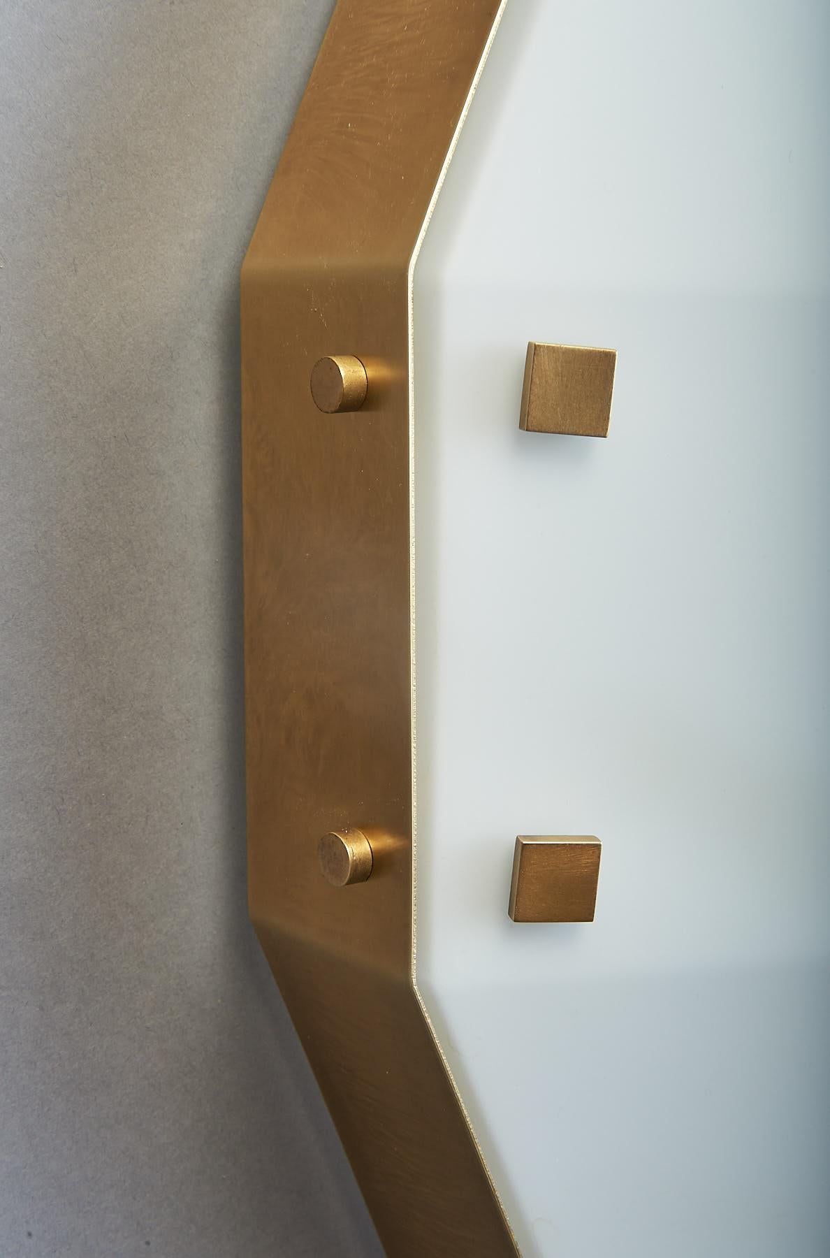 Arredoluce Pair of Sconces in Satin Opaline Glass, Italy, 1960s In Good Condition In New York, NY