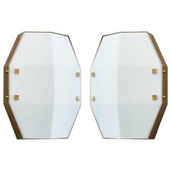 Arredoluce Coppia di lampade in vetro opalino satinato, Italia, anni '60