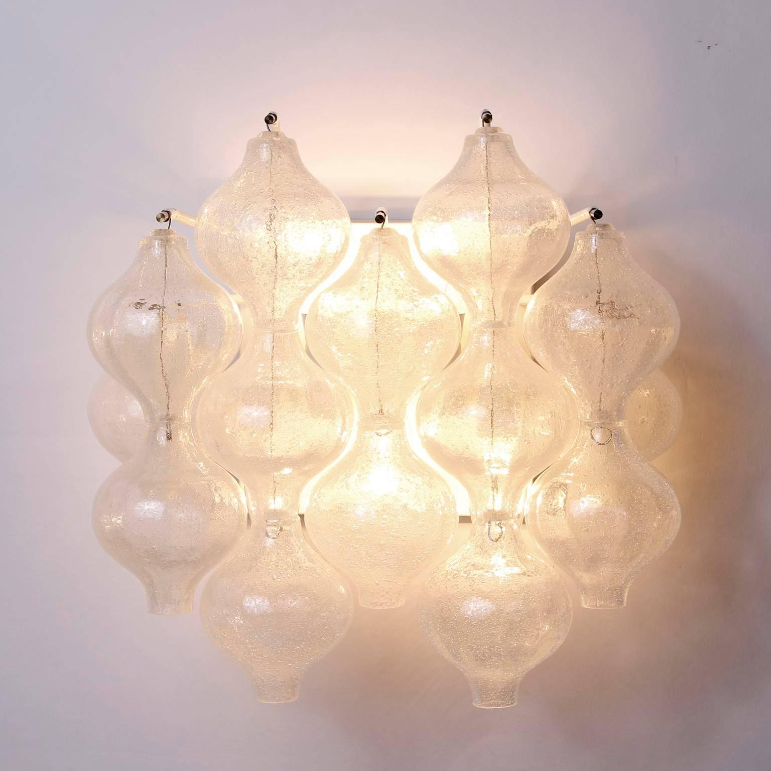 Pair of Kalmar 'Tulipan' Wall Lights Sconces, Murano Glass Brass, 1970s, 2 Pairs For Sale 3