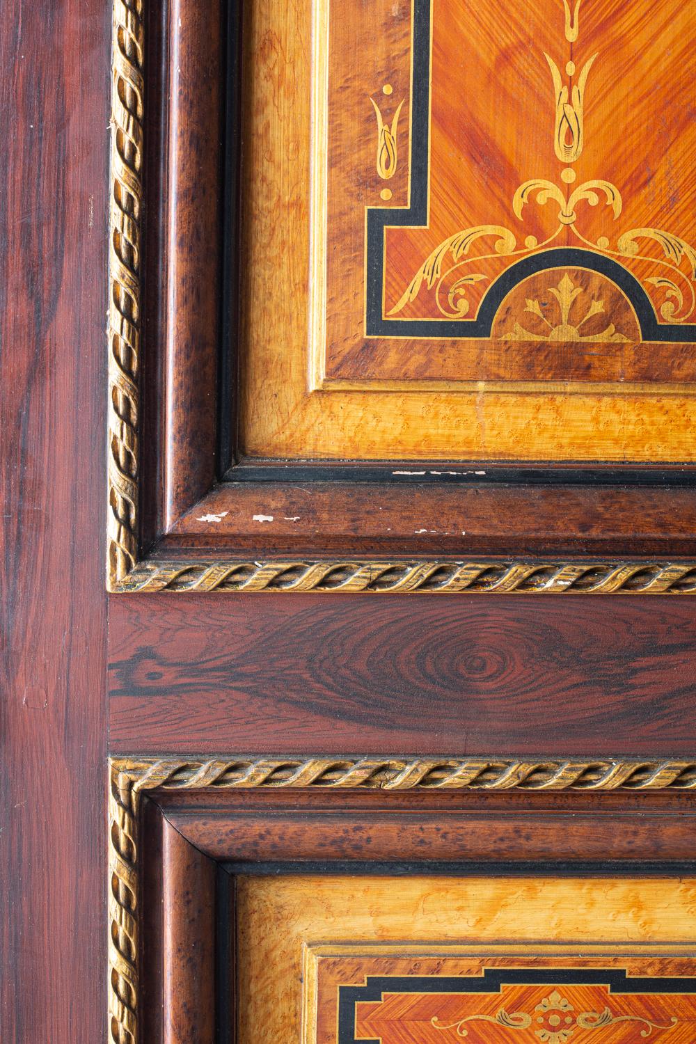 Three Pairs of 19th Century Double-Doors Painted in Imitation of Marquetry In Good Condition For Sale In Paris, FR