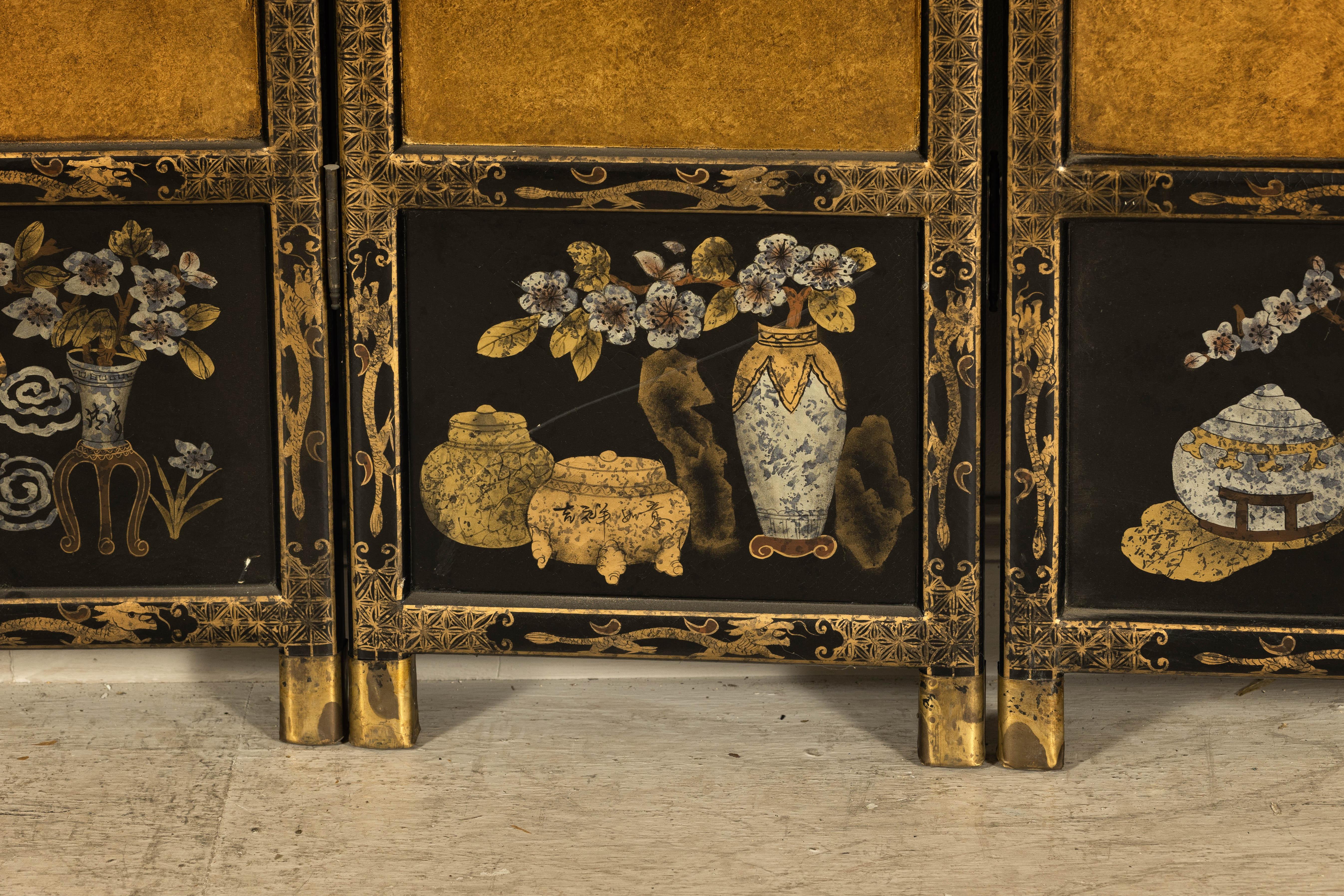 Three-Panel Black Lacquered and Gold Screen with Flowers and Calligraphy For Sale 6