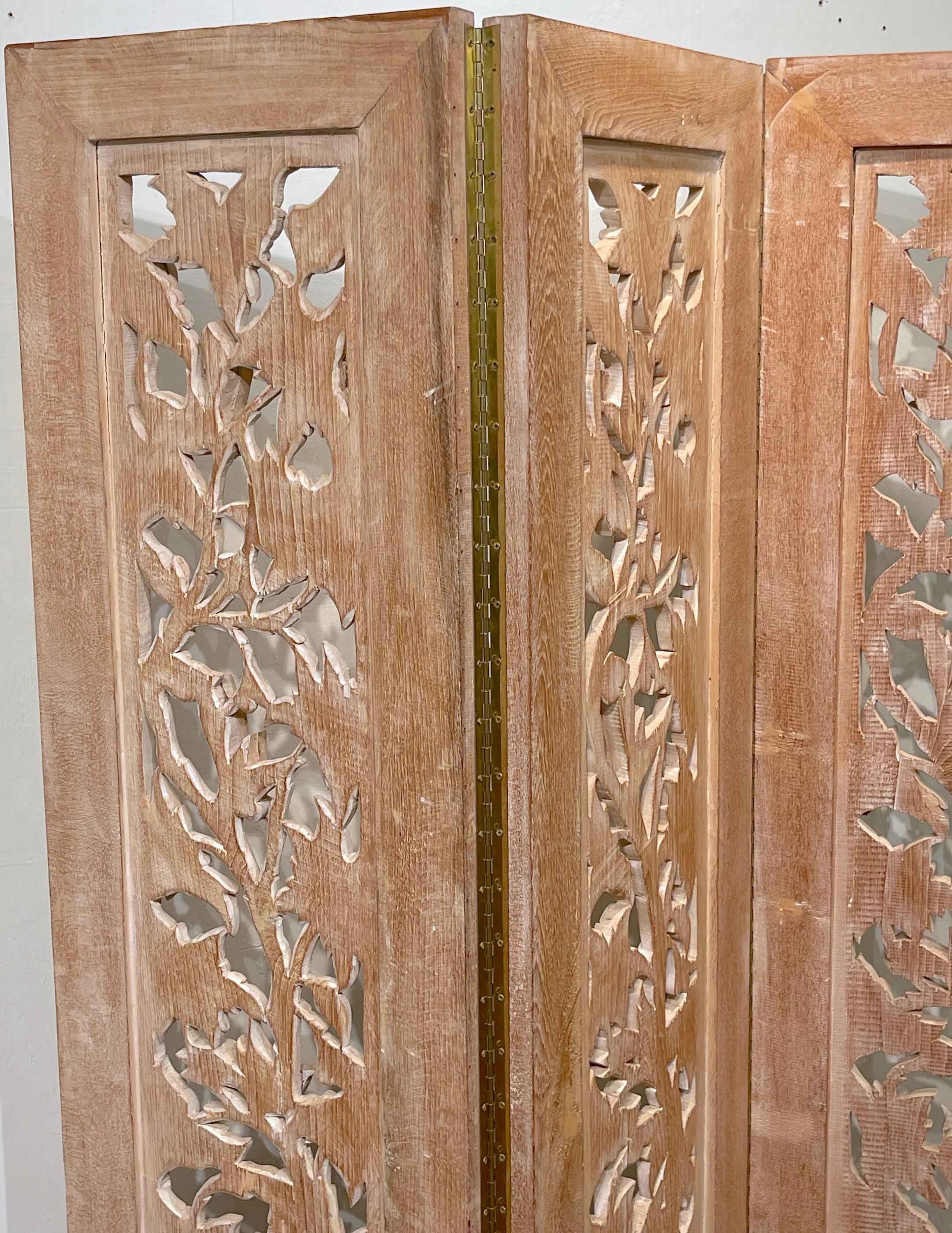 Three-Panel Carved Bleached Hardwood Bird Floral Screen, Style of James Mont  For Sale 8