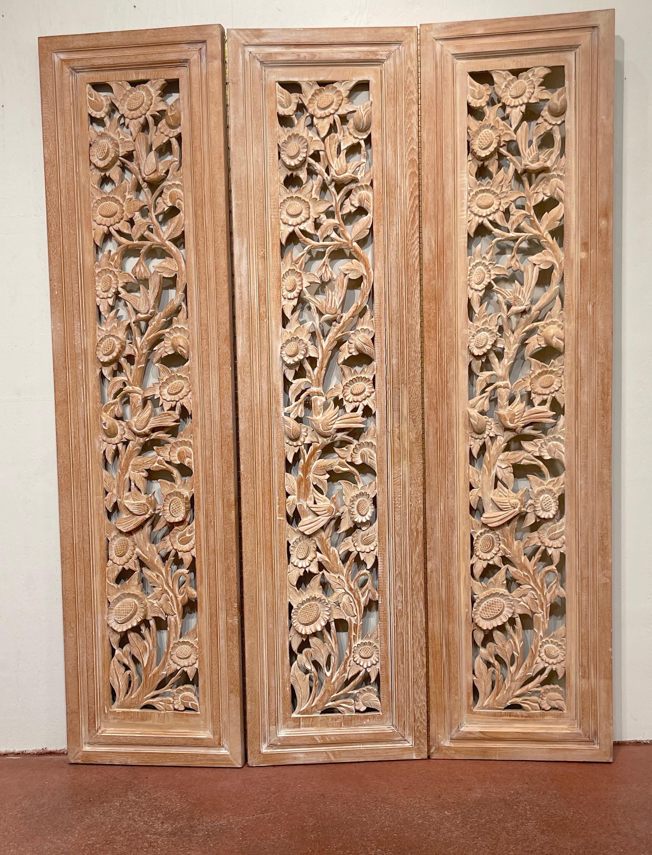 Three-Panel Carved Bleached Hardwood Bird Floral Screen, Style of James Mont  For Sale 3