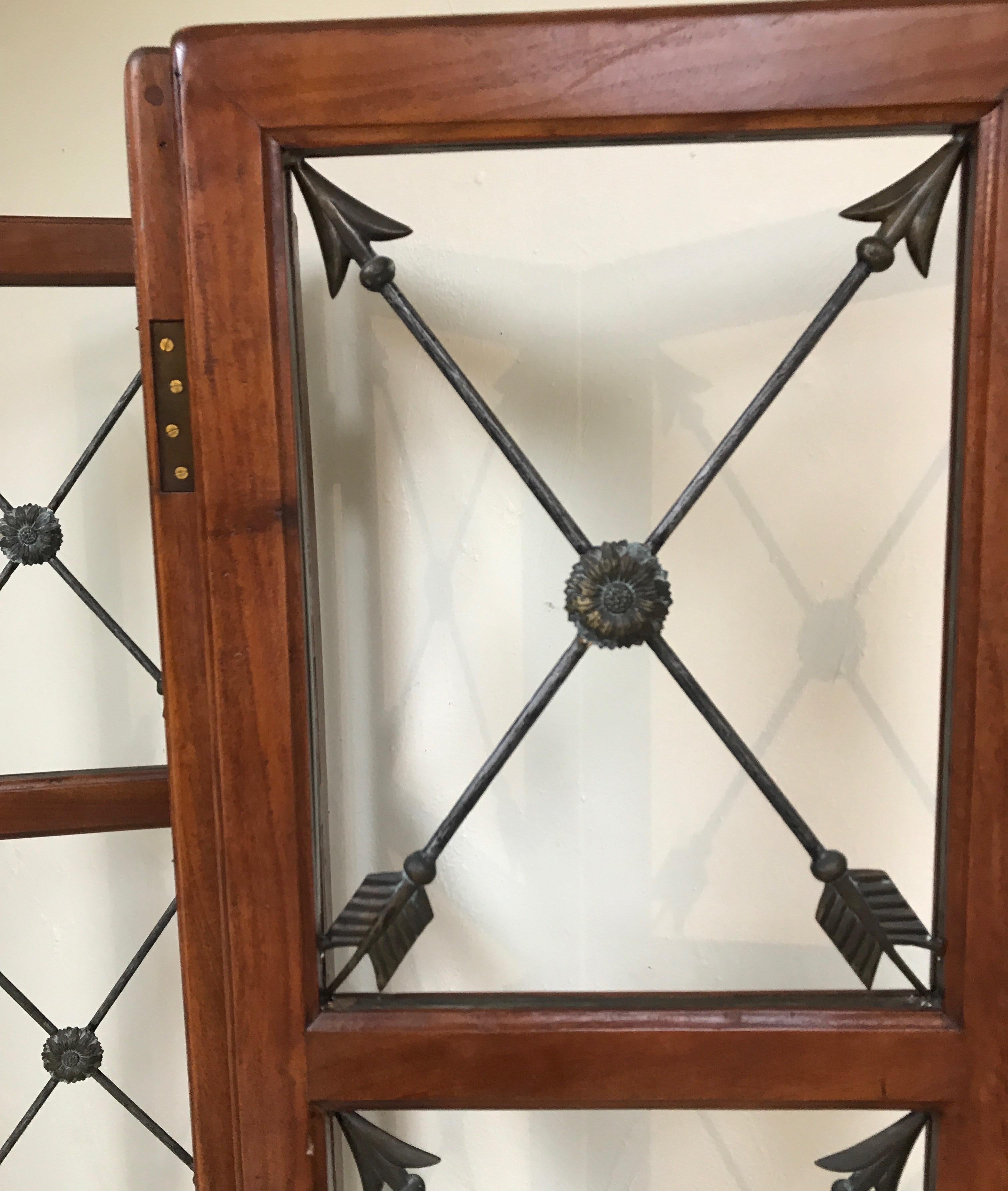 Three-Panel Neoclassical Crossed Arrows Screen In Good Condition In West Palm Beach, FL