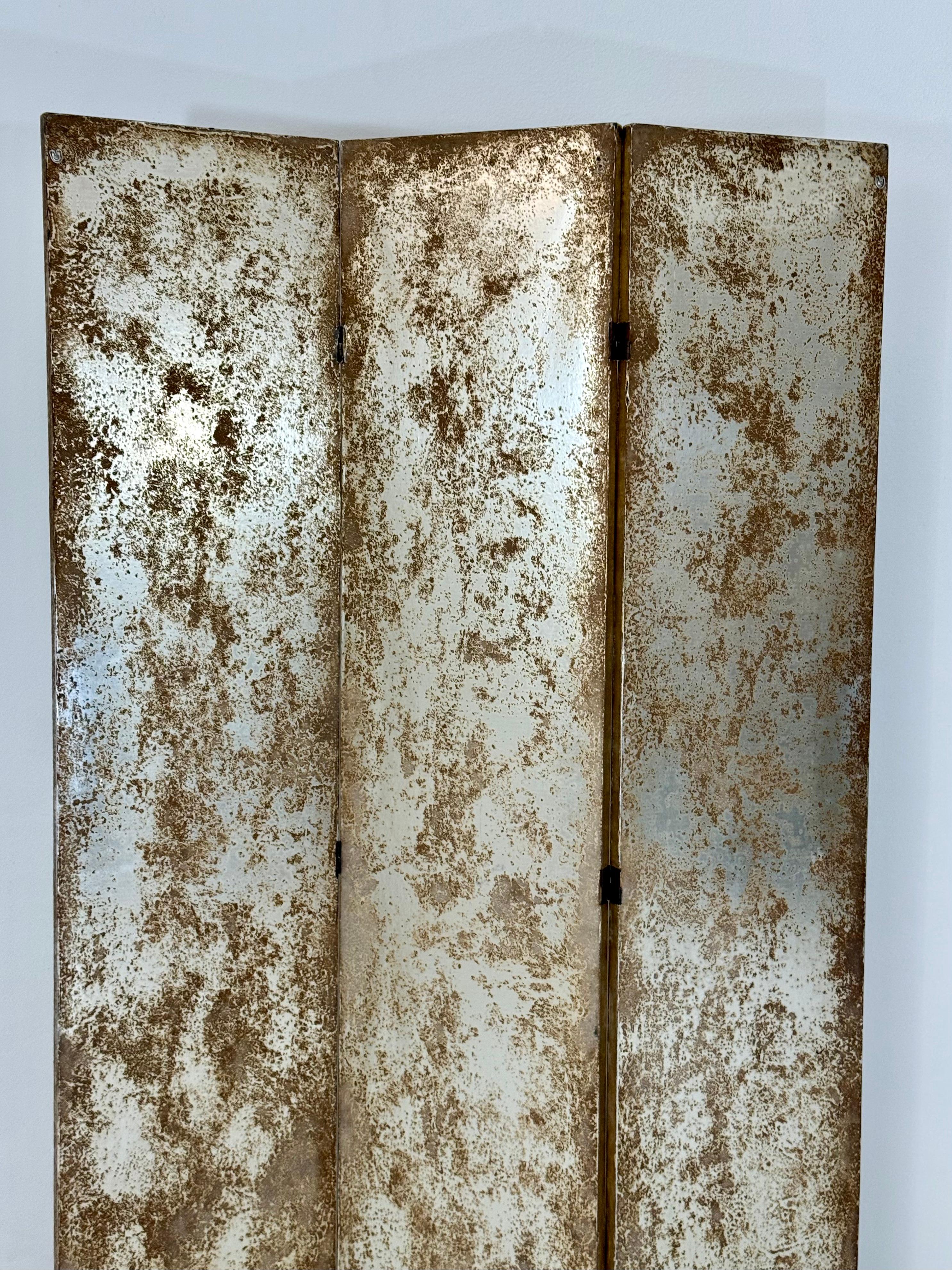 Three-Panel Silver Tea Leaf Folding Screen, Finished on Both Sides For Sale 3