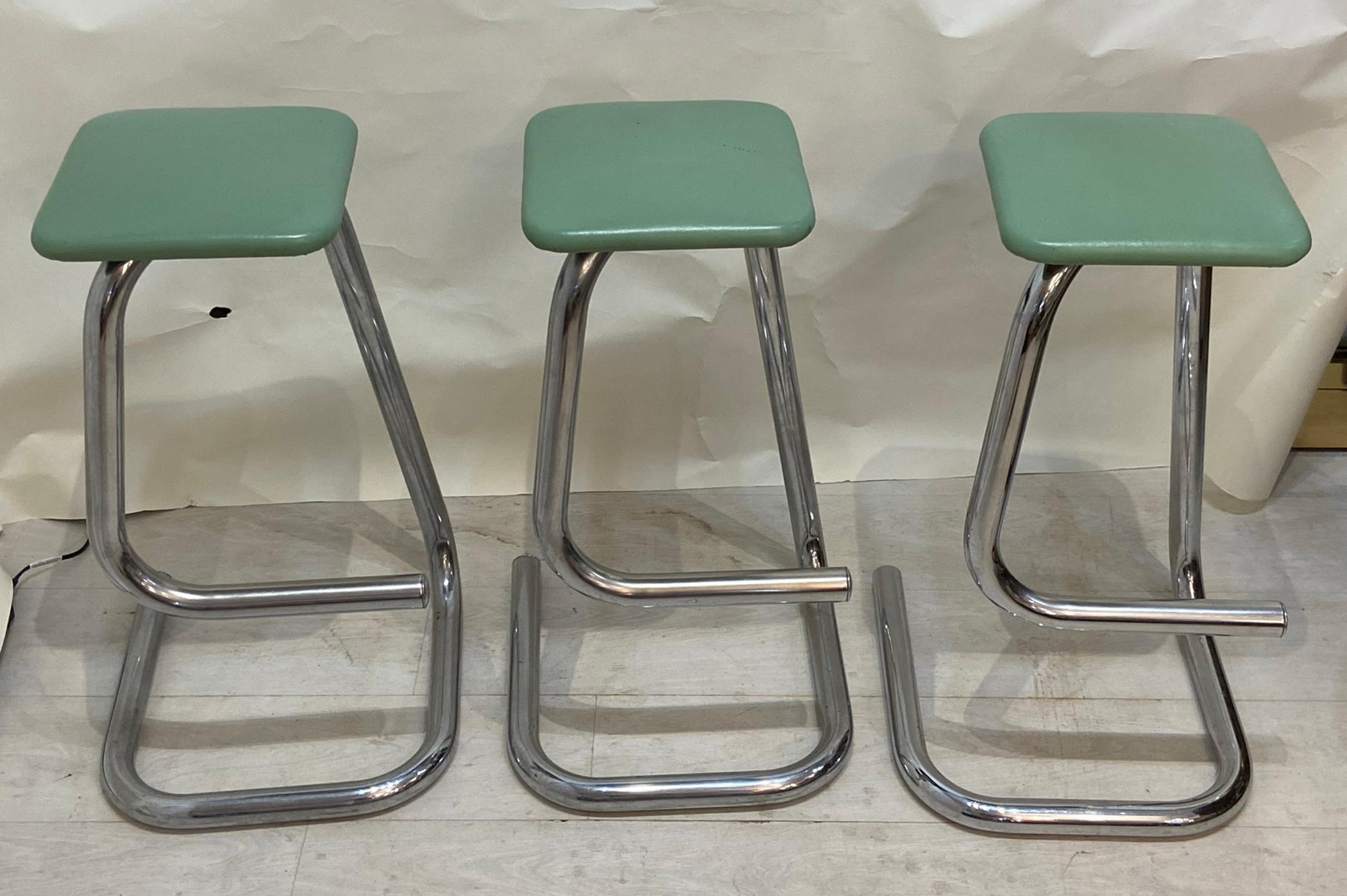 Paperclip stool designed by Hugh Hamilton and Philip Salmon. Cantilever designed chrome metal base and upholstered seat. Designed in 1969 by Salmon - Hamilton. In very good vintage condition, minor wear consistent with age and use