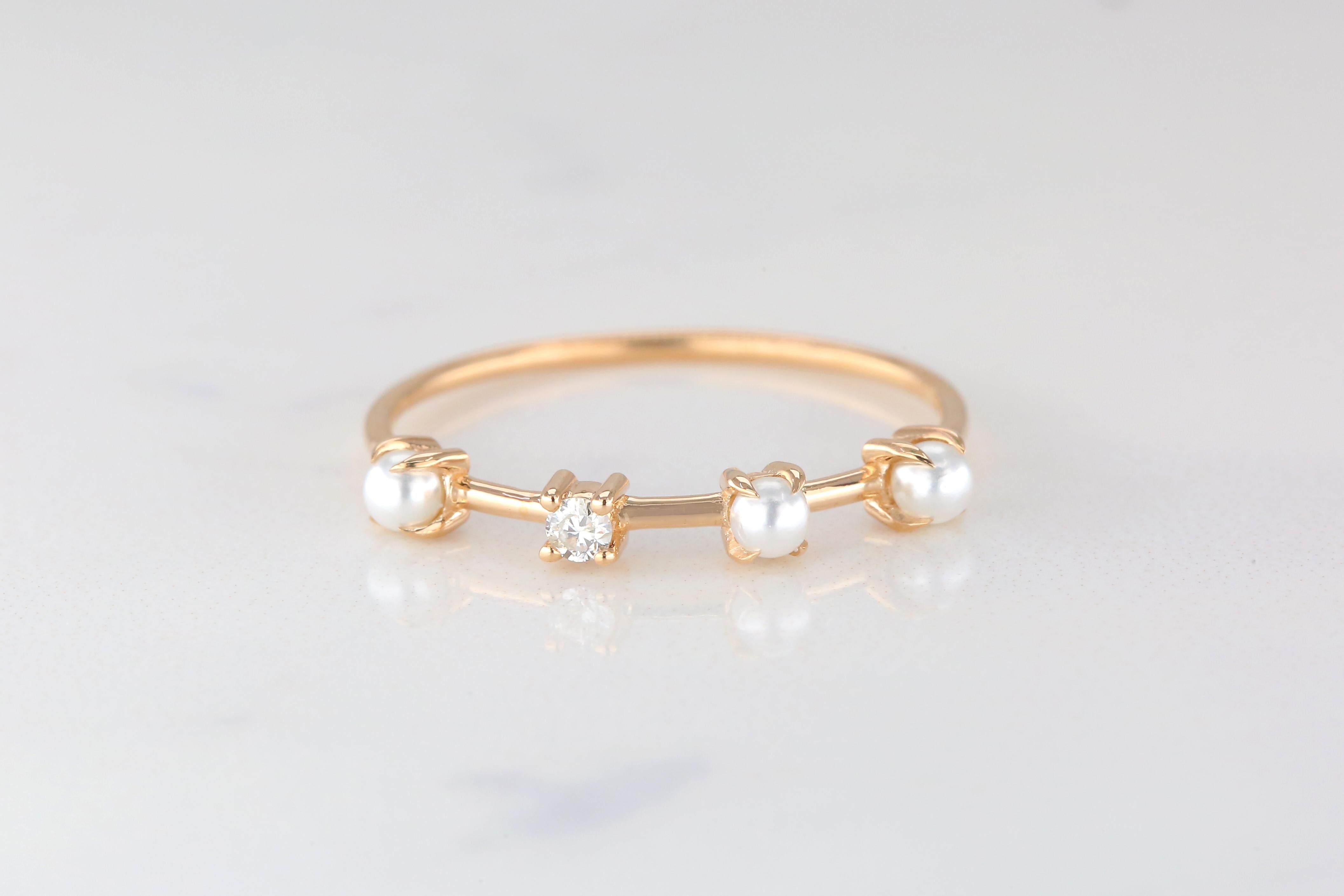 For Sale:  Three Pearl and Diamond Ring, 14K Gold Pearl Ring, Minimalist Style Ring 6