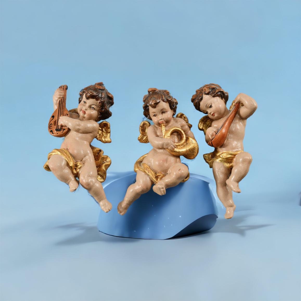 Baroque Trois petits anges musiciens sculptés en bois, vintage ANRI, Italie, années 1980 en vente