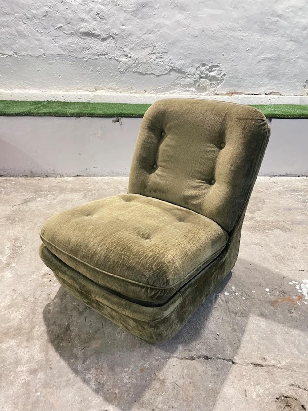 French Three-Piece Modular Lounge Set 'Orchid' design by Michel Cadestin for Airborne For Sale