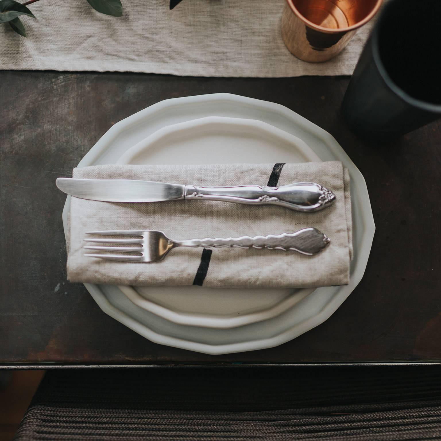 Contemporary Three-Piece Place Setting for 8 Matte White Dinnerware Setting Modern Porcelain For Sale