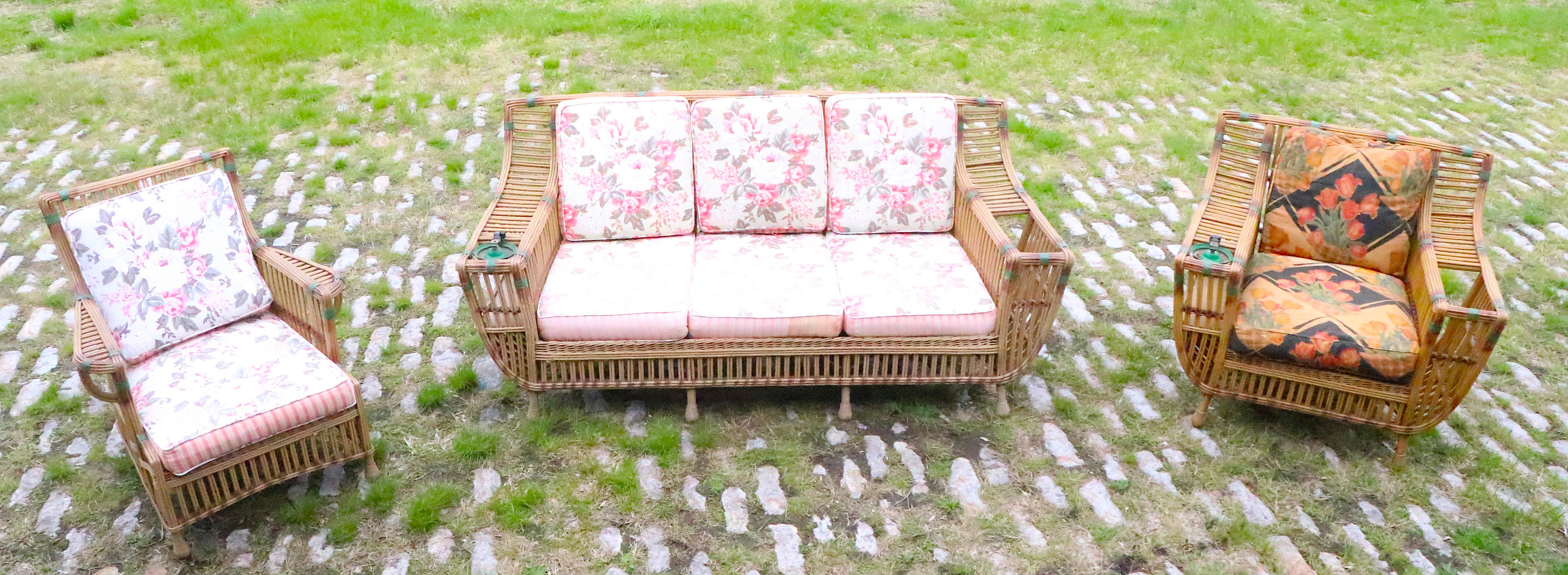Ensemble de trois pièces de canapés Art Déco en osier fendu et deux chaises longues en vente 11