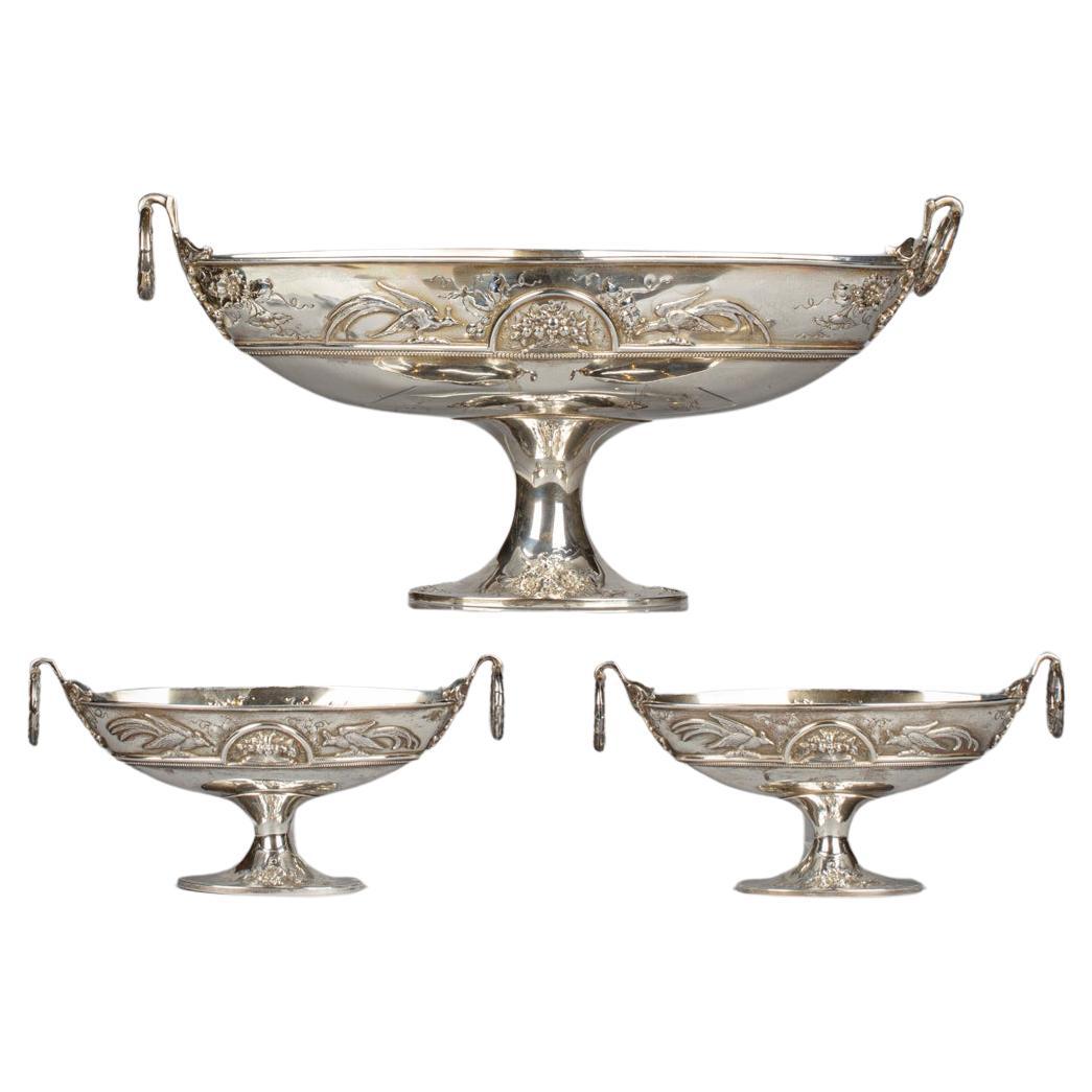 Guarnición de mesa de tres piezas de plata de ley, circa 1900