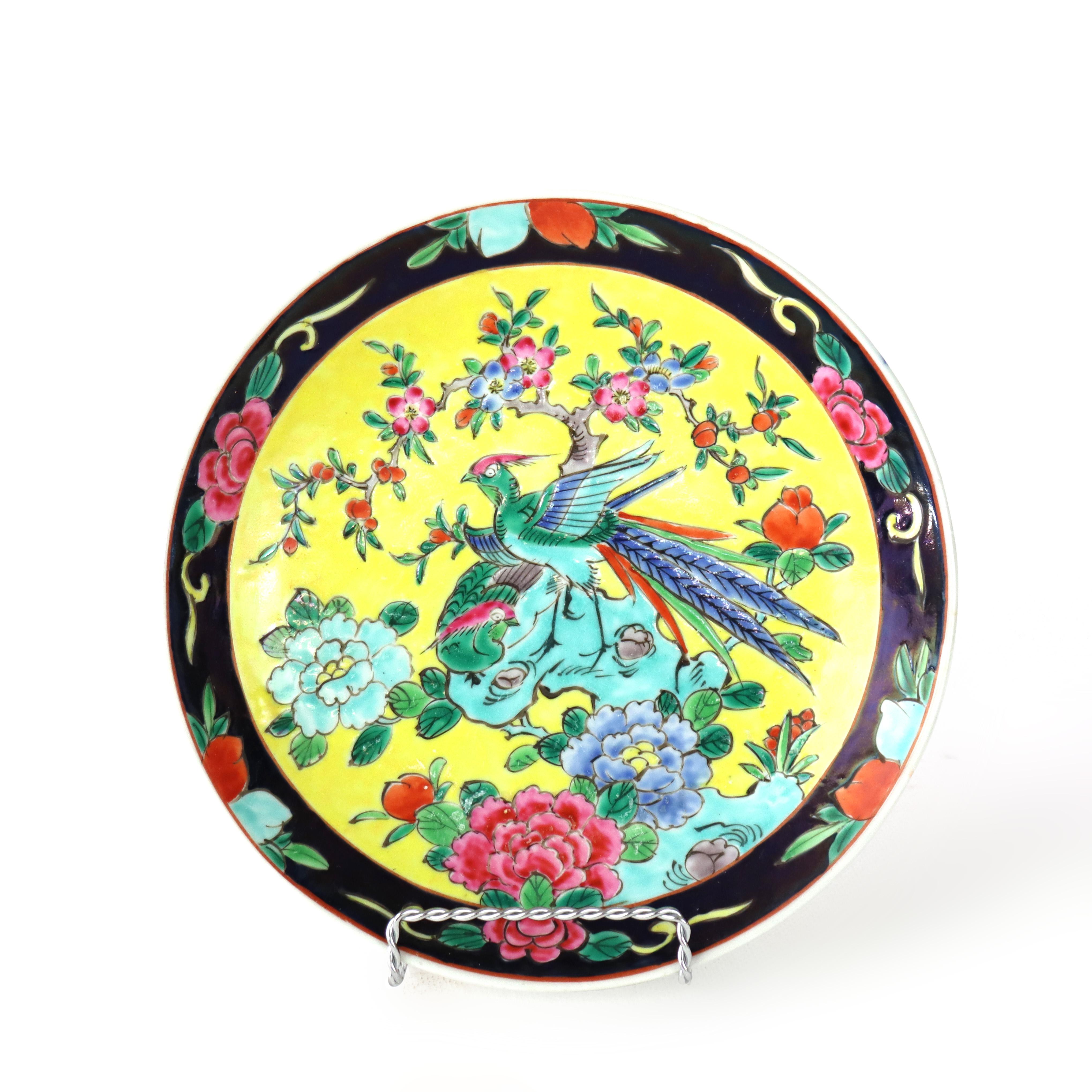 20ième siècle Trois assiettes japonaises anciennes Nippon signées C1930 en vente