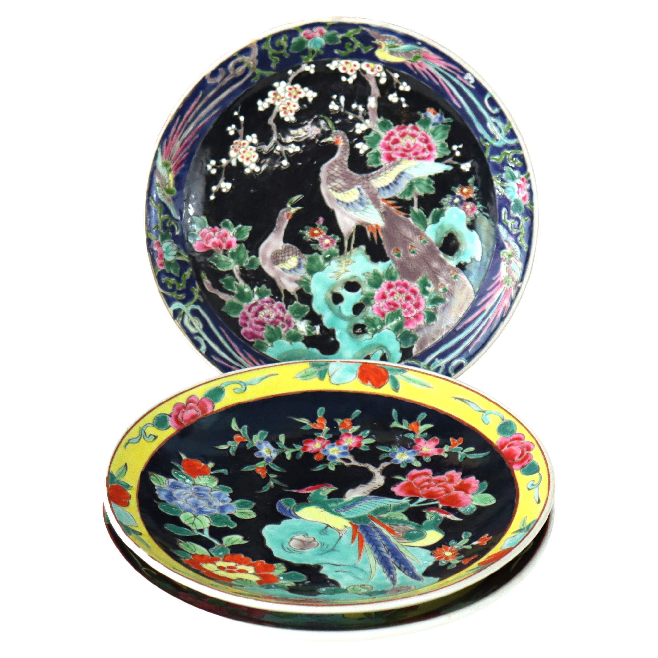 Trois assiettes japonaises anciennes Nippon signées C1930