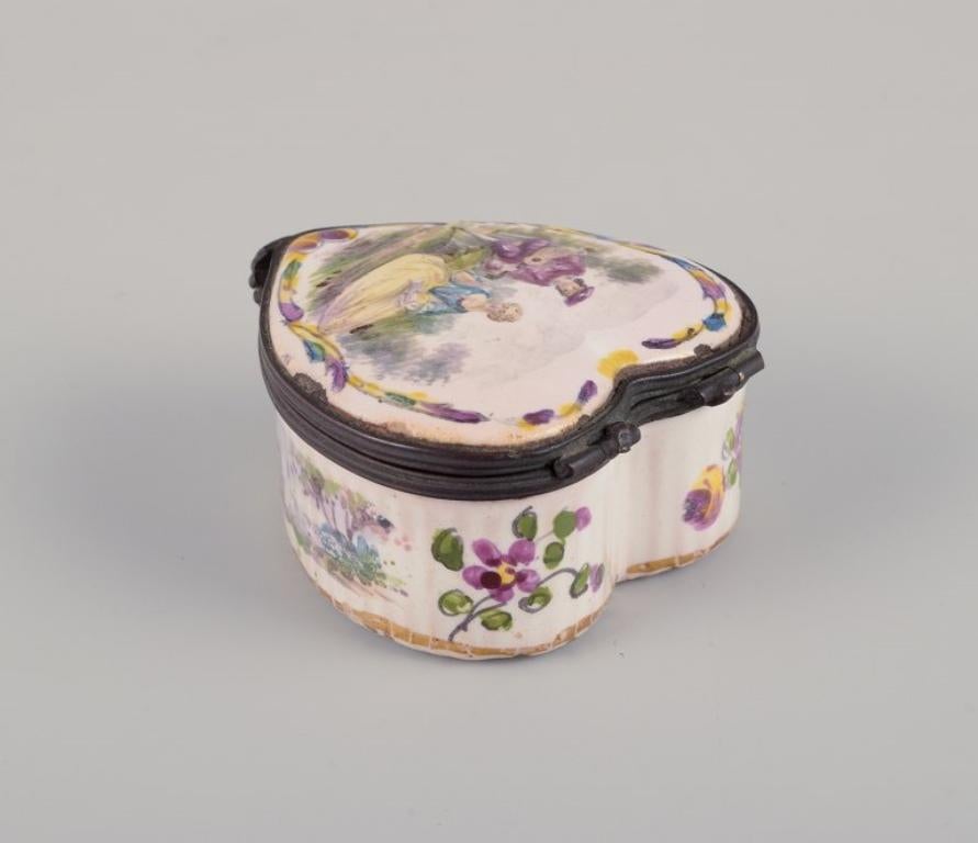 Three pieces of French and English porcelain. For Sale 3
