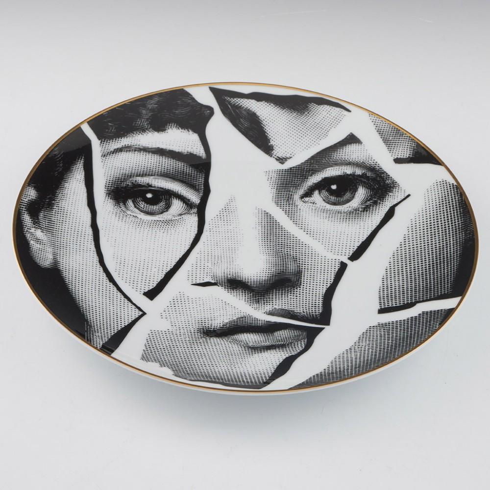 Fornasetti Tema e Variazioni-Teller von Rosenthal, 1980er Jahre im Angebot 5