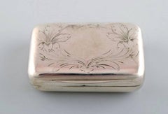 Three Pill Boxes in Silver, Gold-Plated, One Lined, Early 20th Century