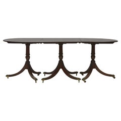 Table à trois piliers de style Regency, environ 1900