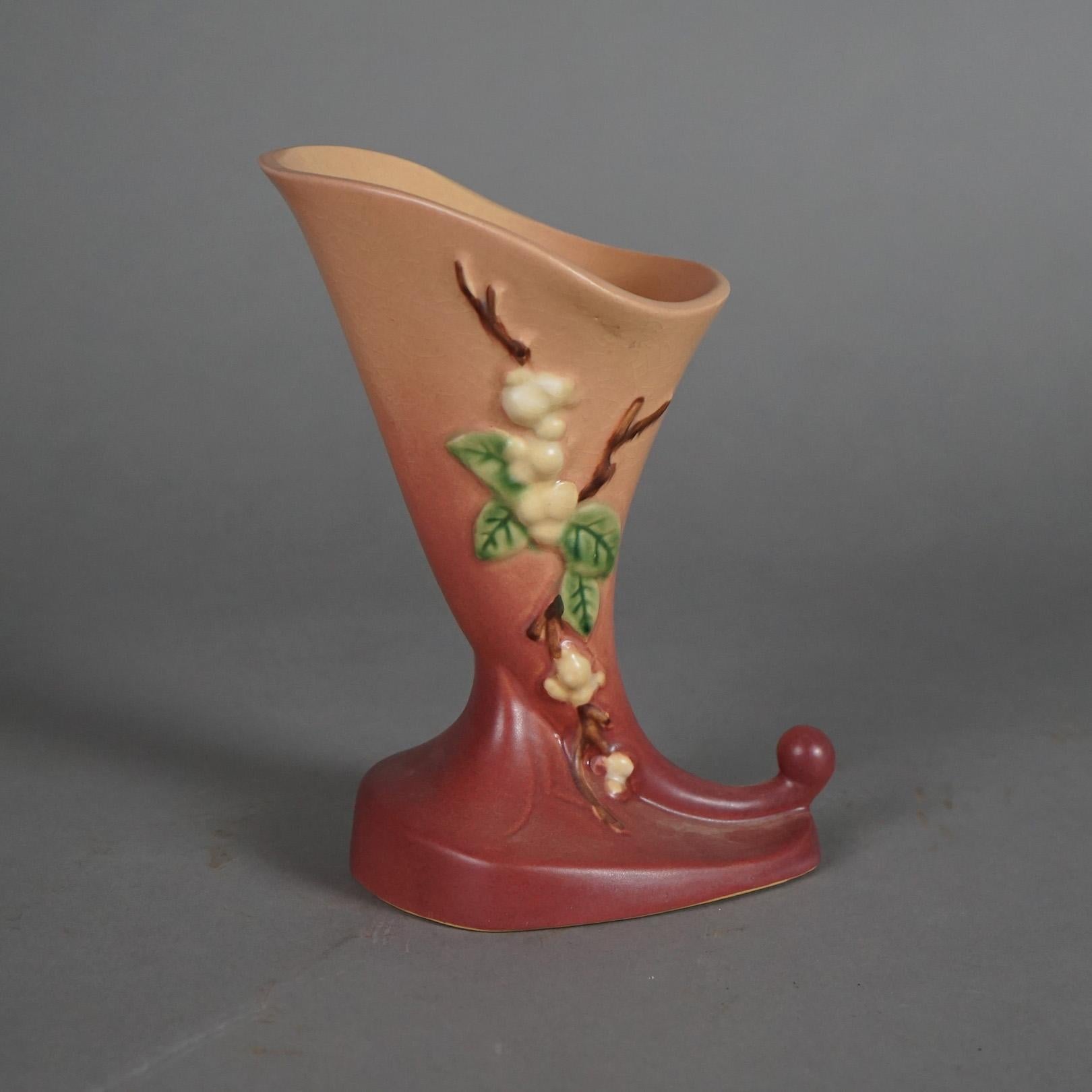 Three Pink Roseville Art Pottery Items with Snowberry Pattern Mid 20thC In Good Condition In Big Flats, NY