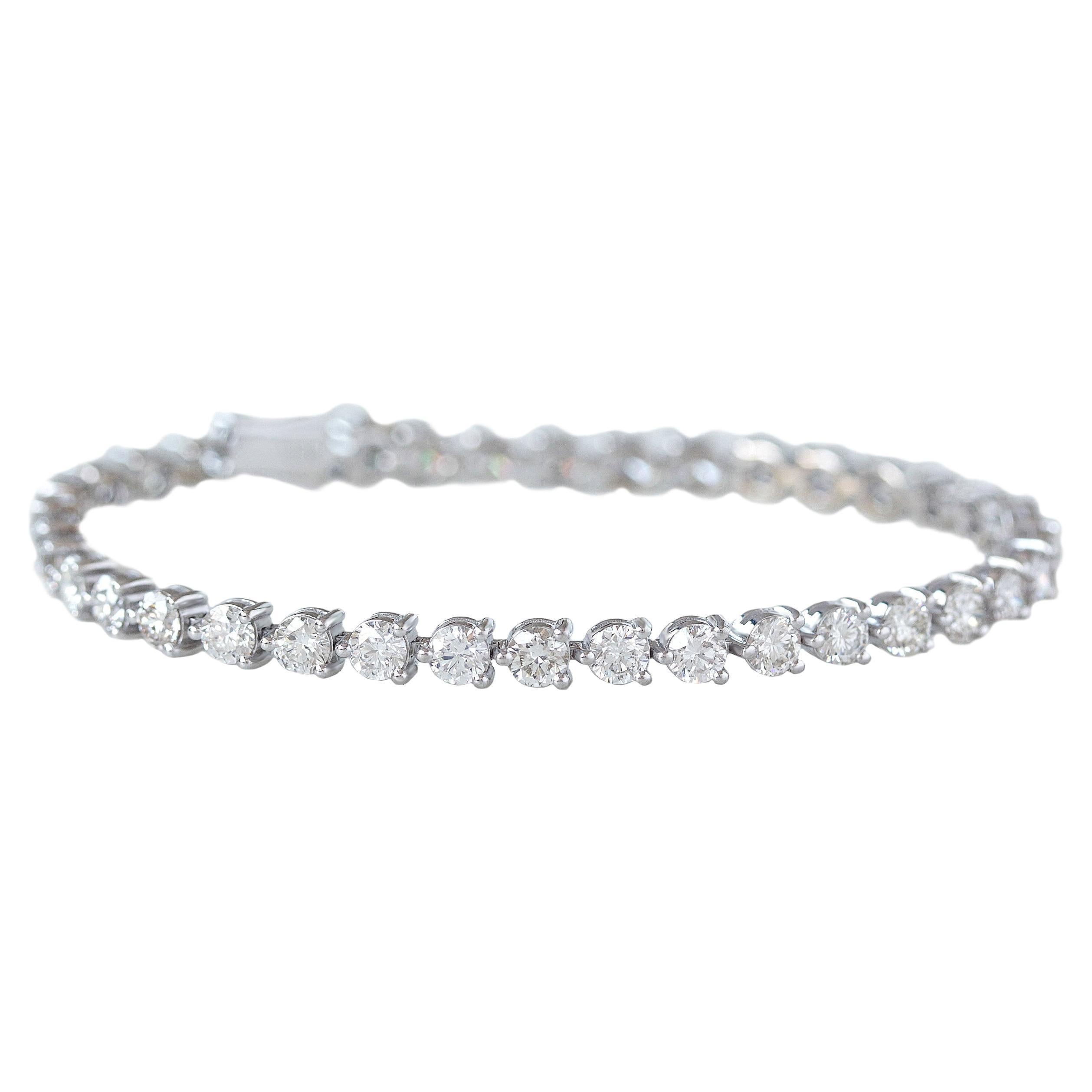 three prong tennis bracelet