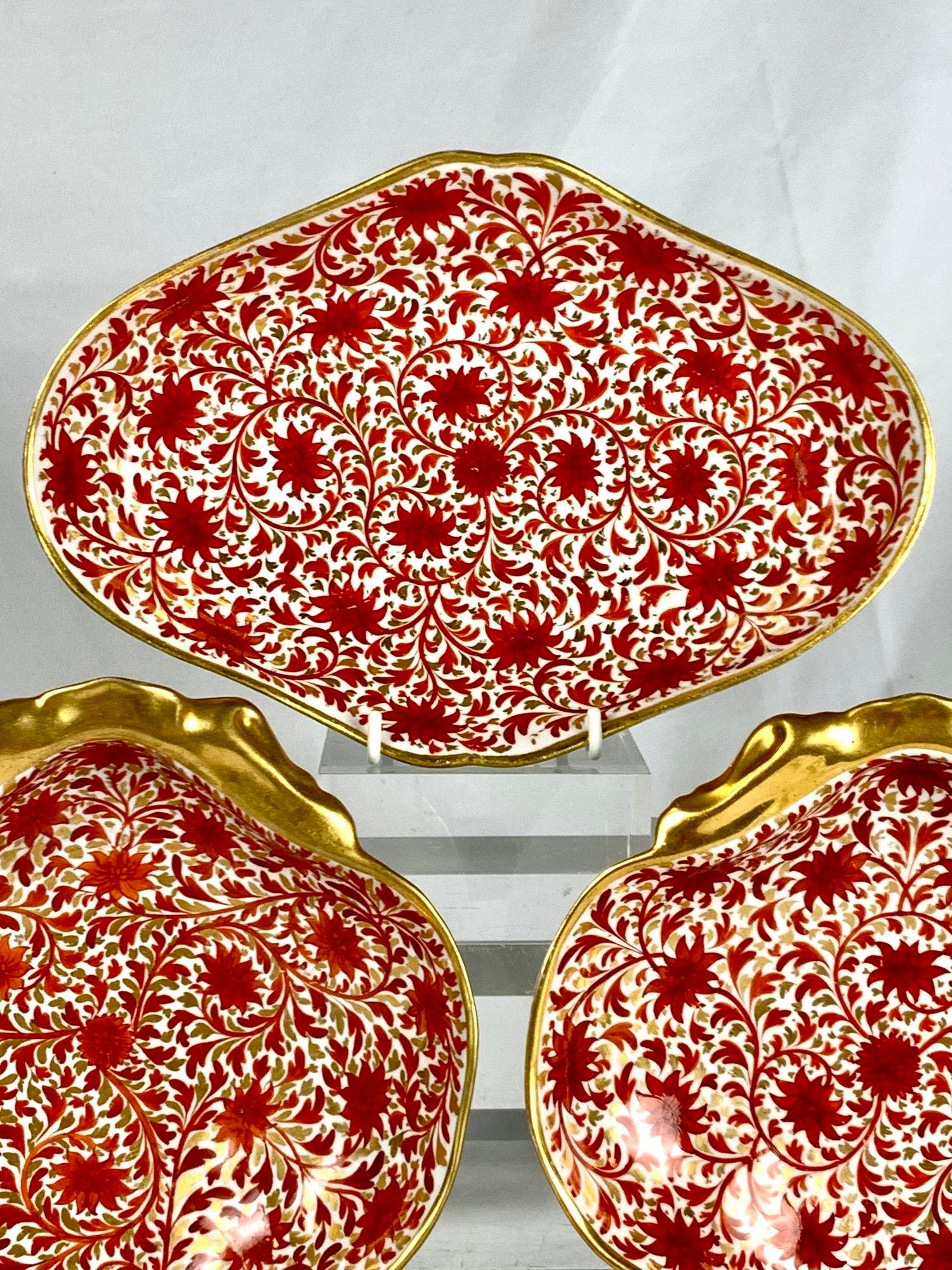 English Three Red Chrysanthemum Pattern Coalport Porcelain Dishes England Circa 1810