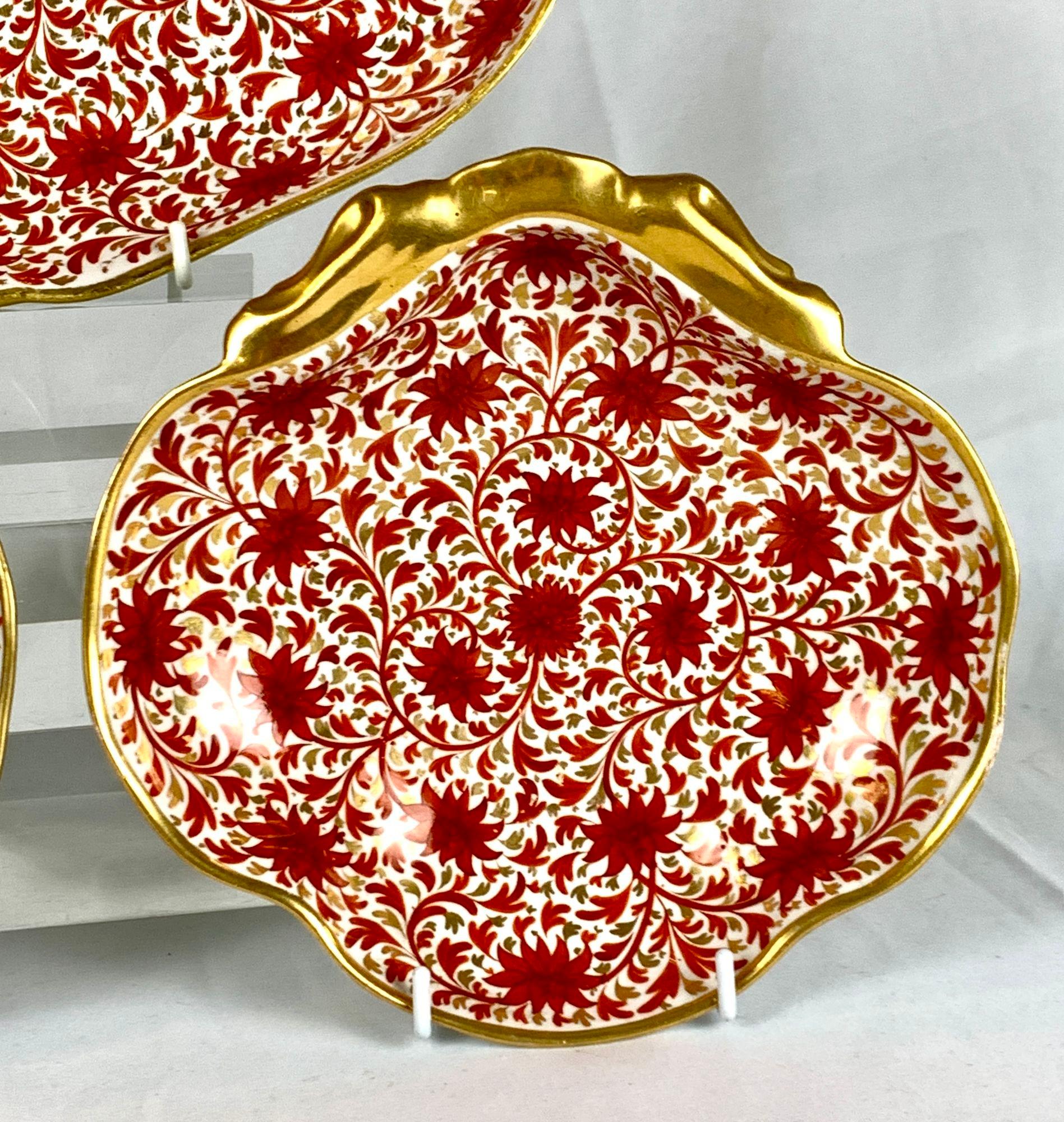 Hand-Painted Three Red Chrysanthemum Pattern Coalport Porcelain Dishes England Circa 1810