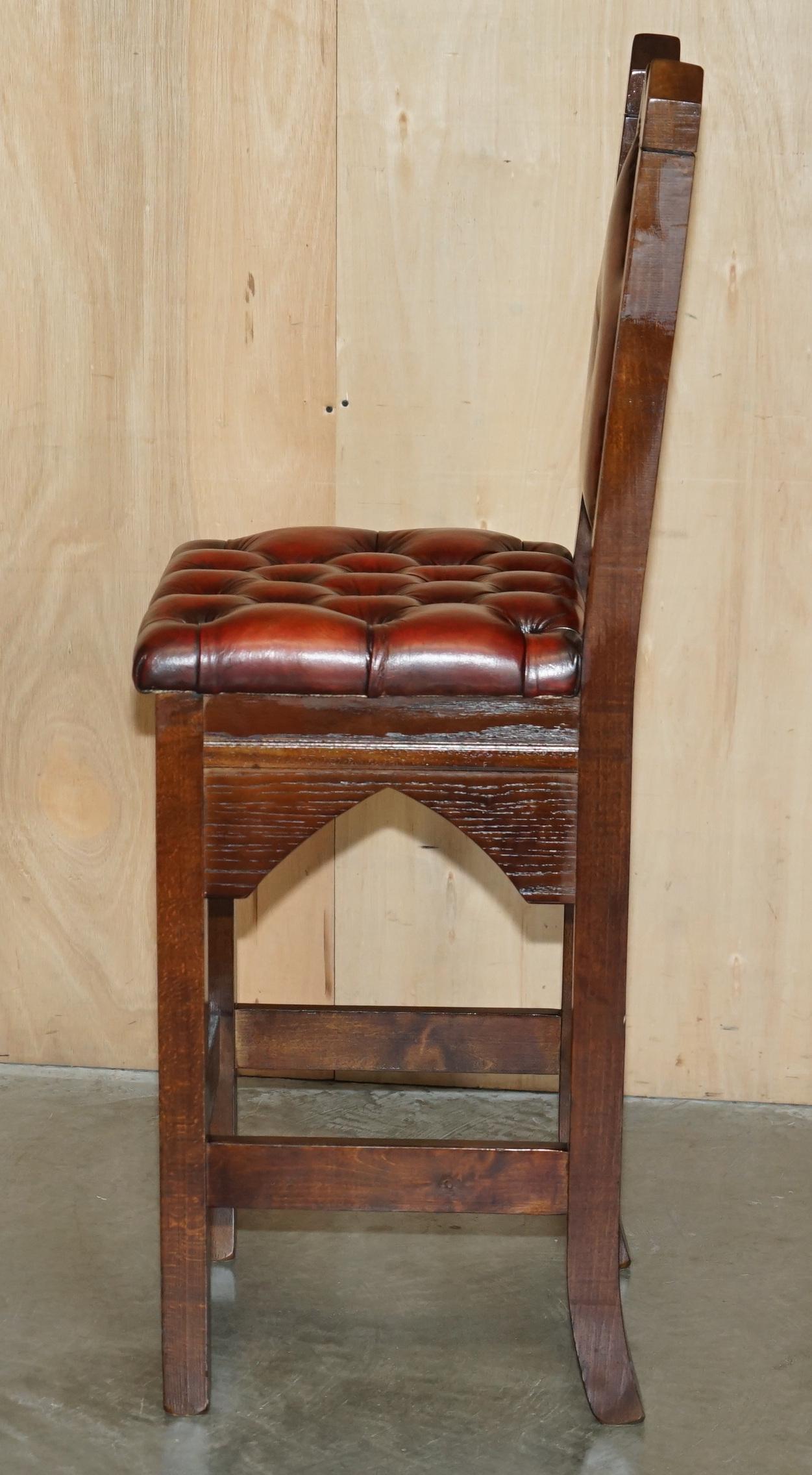 Trois tabourets de bar récupérés en cuir marron chiné à la cendres de chiffon 3 en vente 6