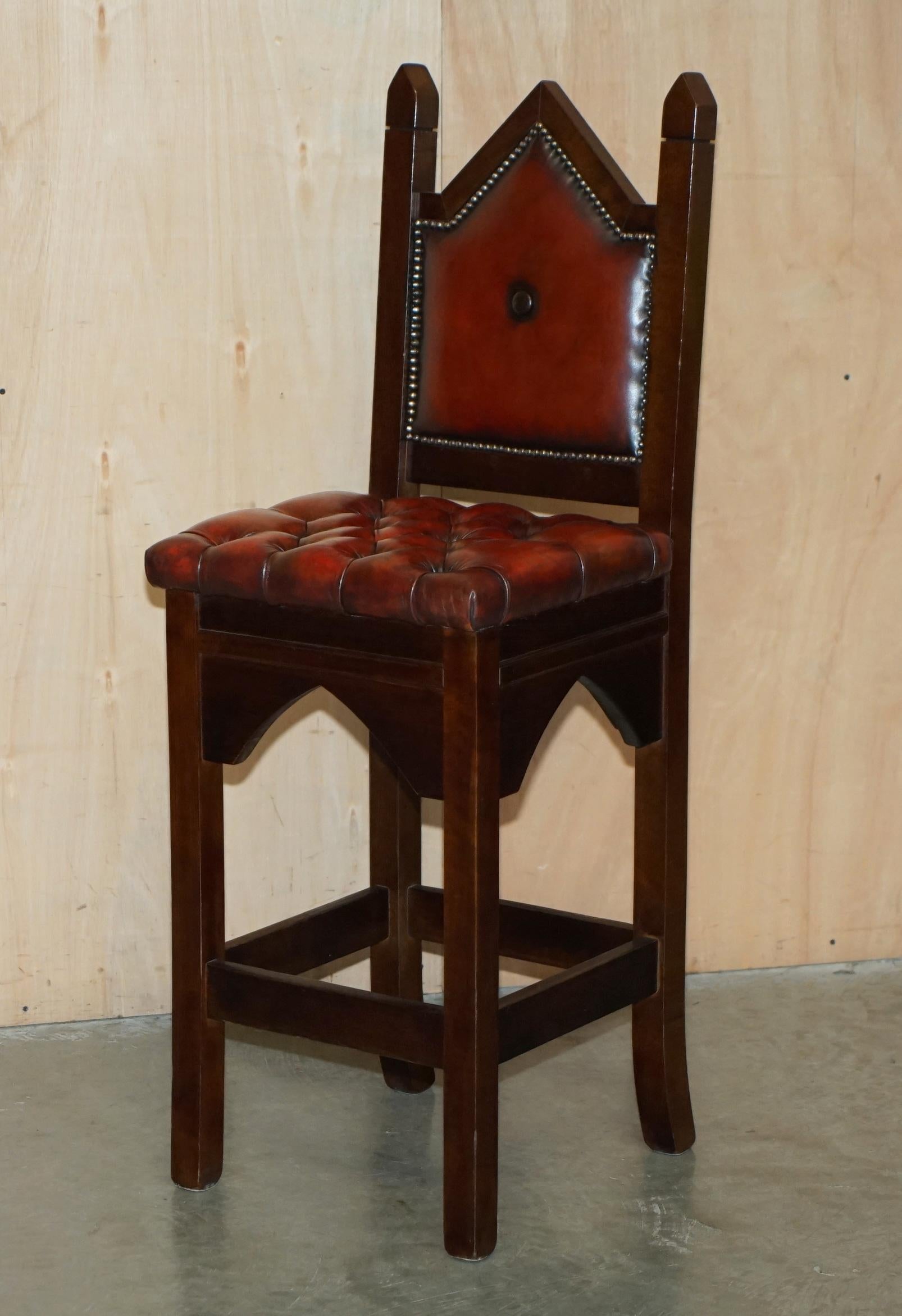 Trois tabourets de bar récupérés en cuir marron chiné à la cendres de chiffon 3 en vente 10