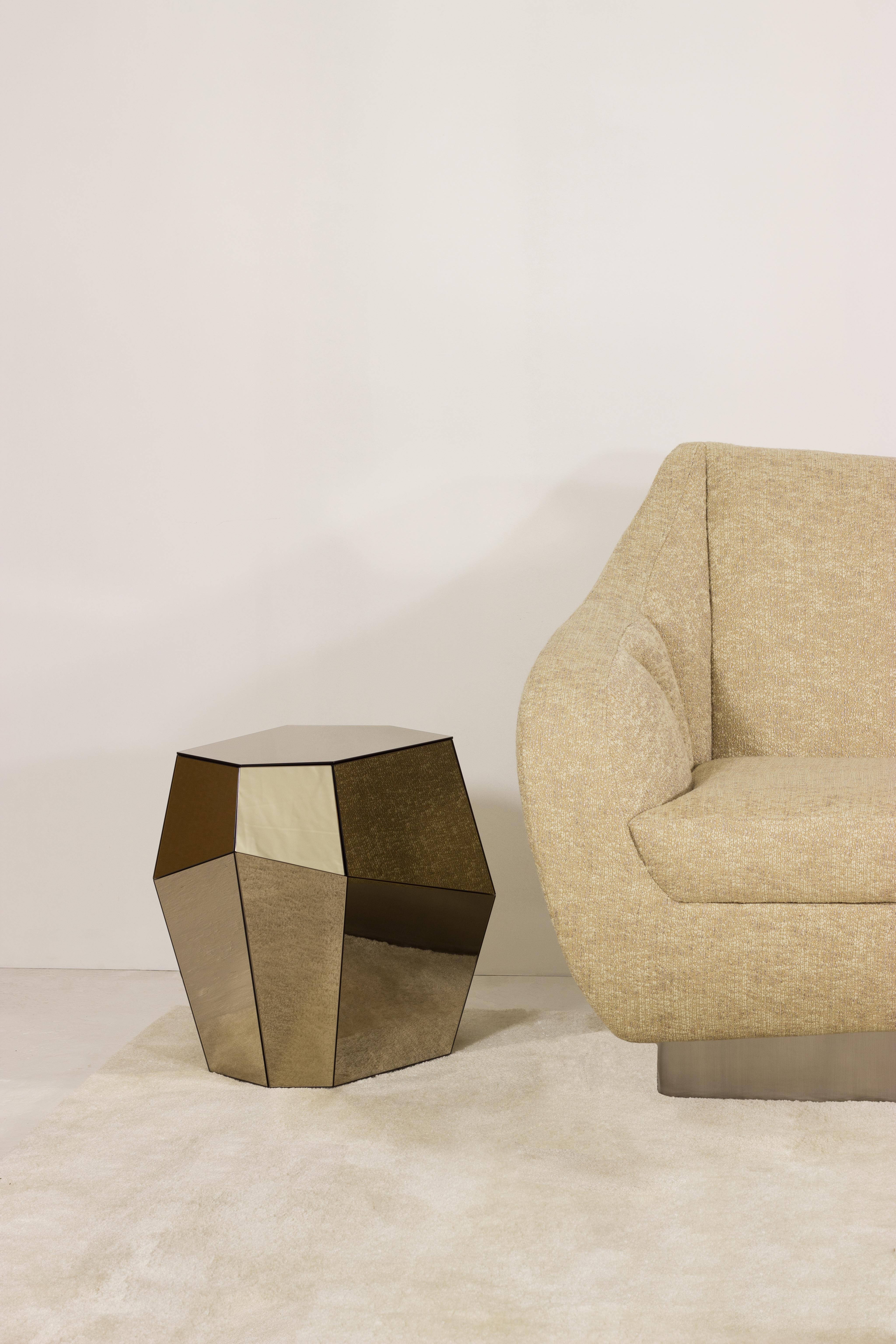 XXIe siècle et contemporain Table d'appoint haute Three Rocks, miroir en bronze, InsidherLand de Joana Santos Barbosa en vente