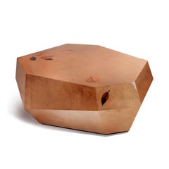 Niedriger Couchtisch mit drei Felsen, InsidherLand von Joana Santos Barbosa