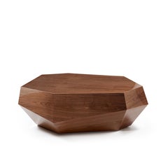 Tavolino basso Three Rocks, Noce, InsidherLand di Joana Santos Barbosa