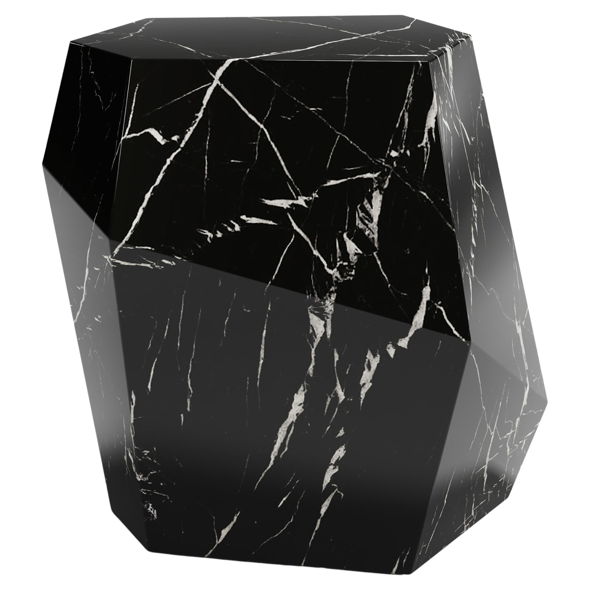 Table d'appoint Three Rocks, Nero Marquina, InsidherLand by Joana Santos Barbosa