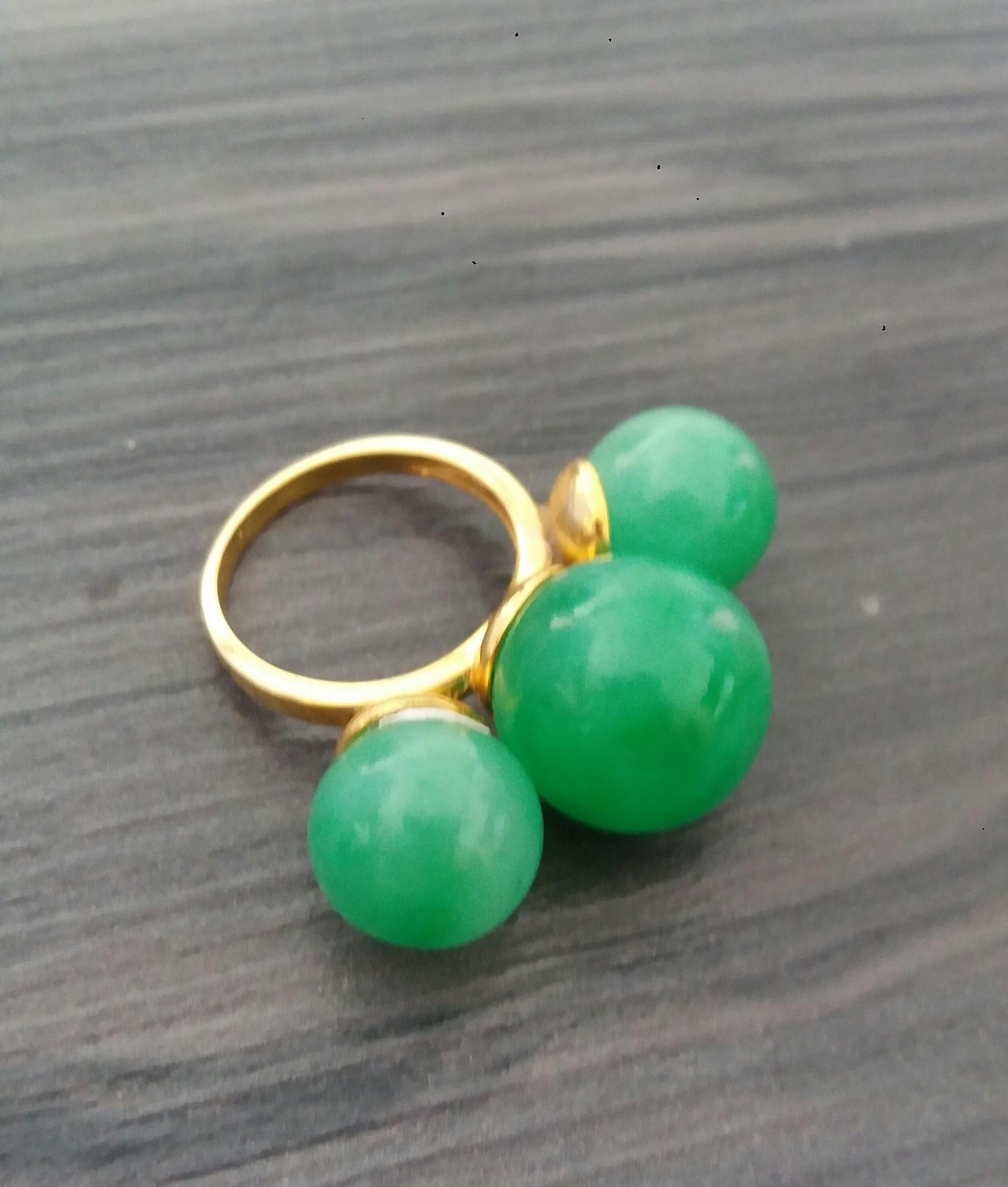 Three Round Plain Burma Jade Beads 14K Yellow Gold Cocktail Ring For Sale 5