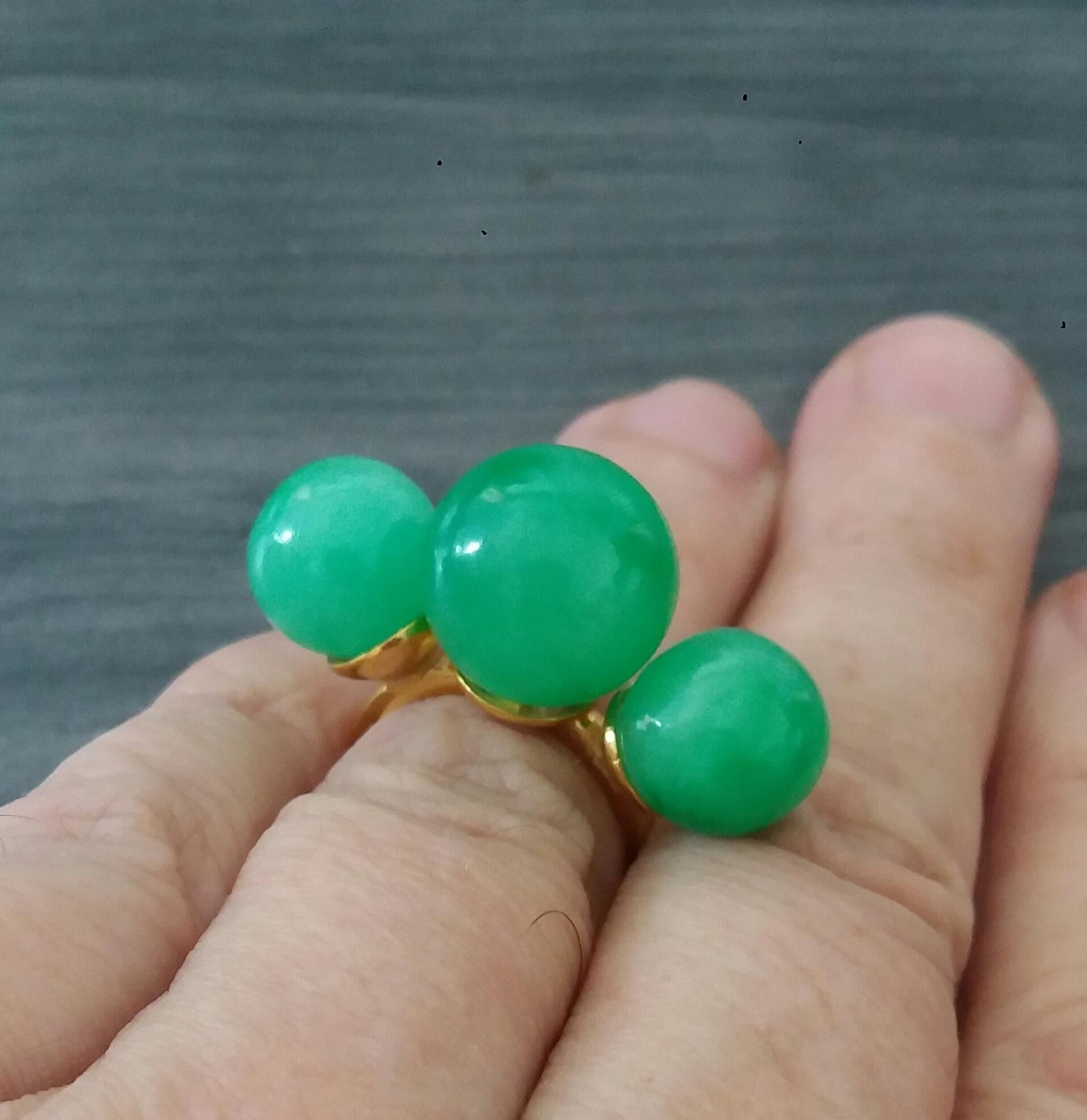 Three Round Plain Burma Jade Beads 14K Yellow Gold Cocktail Ring For Sale 9