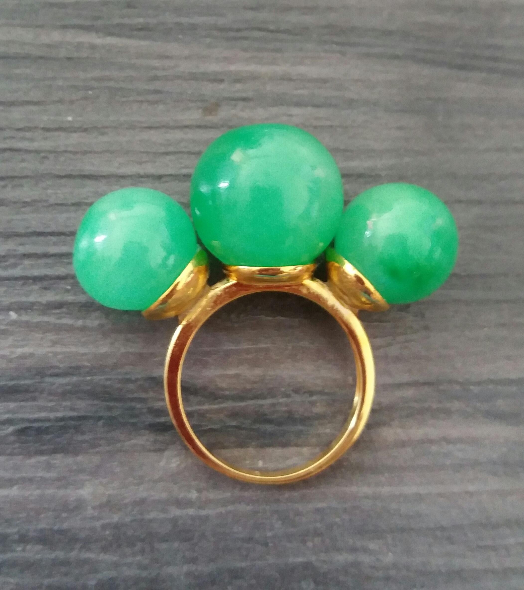 Women's Three Round Plain Burma Jade Beads 14K Yellow Gold Cocktail Ring For Sale