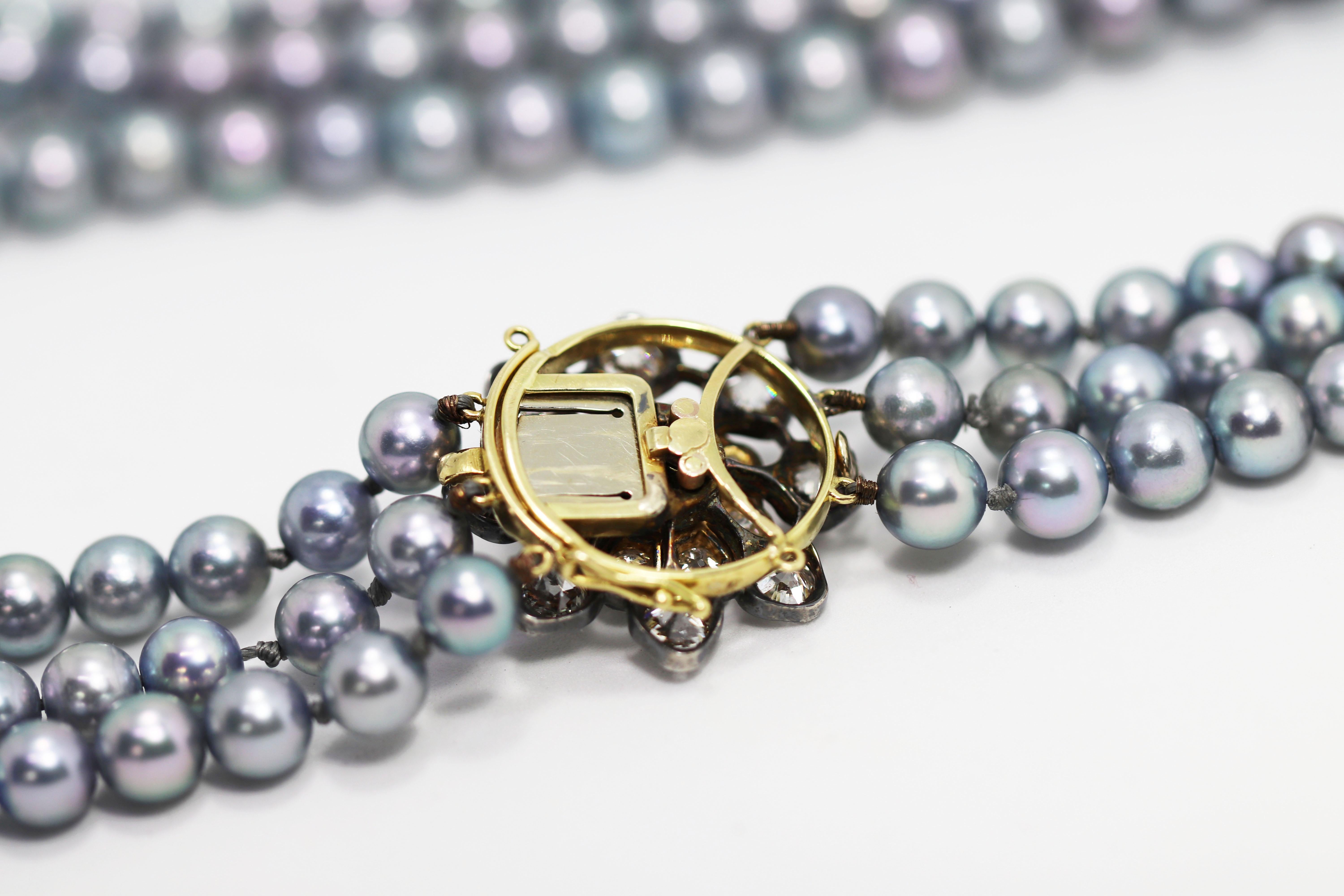 Collier de trois rangées de perles Akoya et de diamants taille vieille Europe, c. 1920 en vente 1