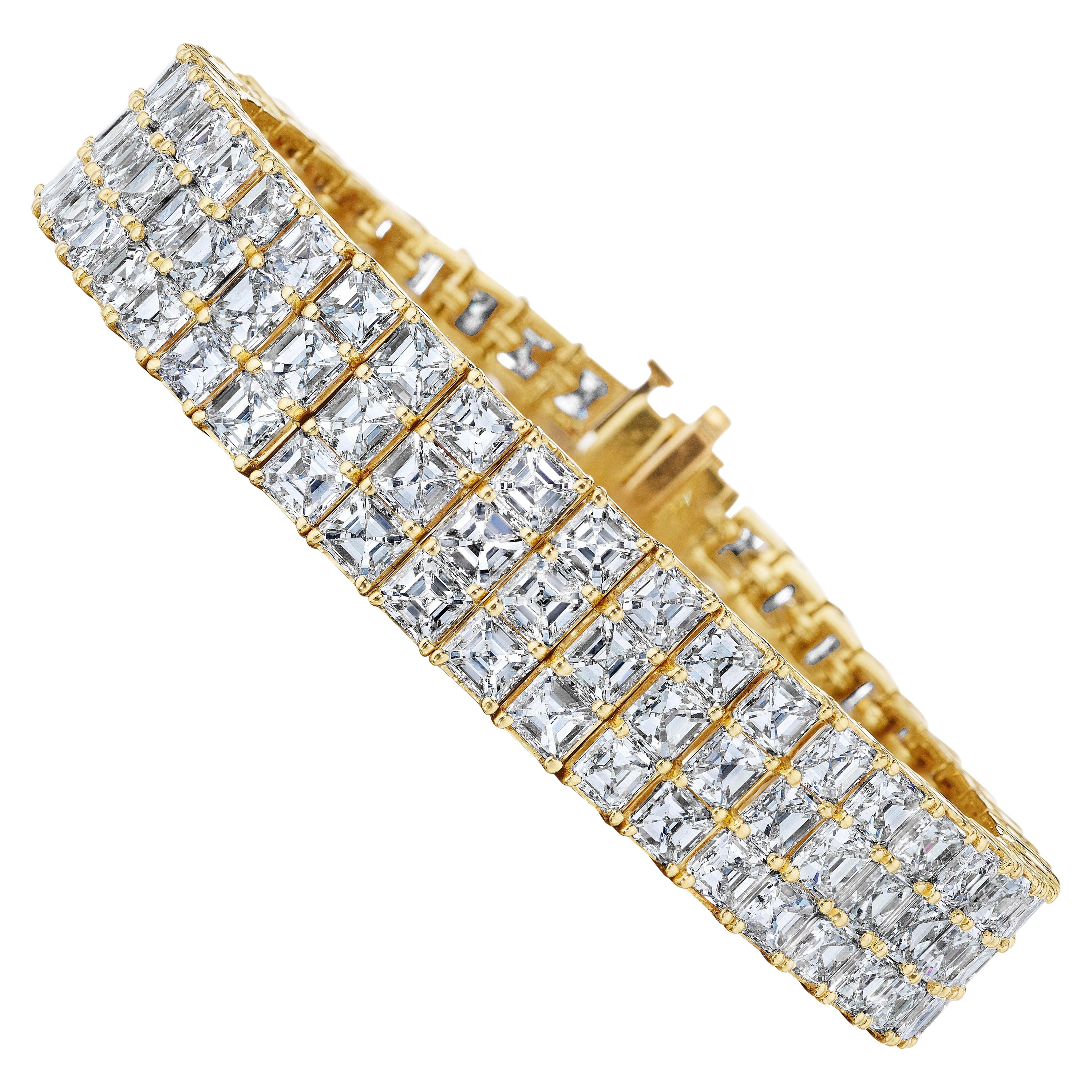 Bracelet à trois rangées de pierres d'Asscher