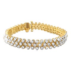 Pulsera de tenis con racimo de tres filas de diamantes 4,05 ctw Oro amarillo 14k