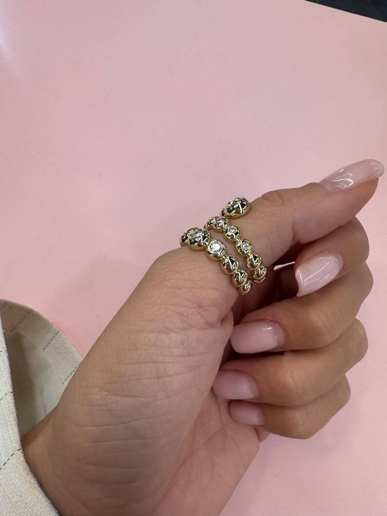 Three Row Diamond Swirl Bezel Band Ring 0.93 Carats 14 Karat Yellow Gold G VS2 For Sale 6