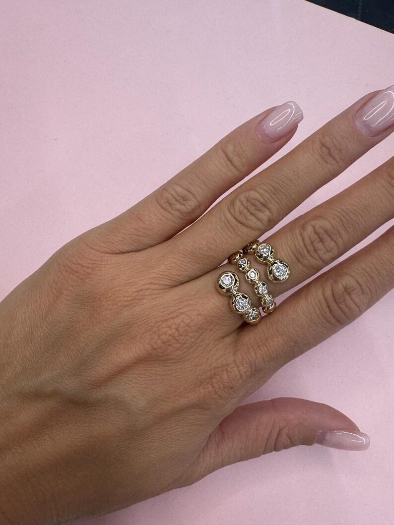 Three Row Diamond Swirl Bezel Band Ring 0.93 Carats 14 Karat Yellow Gold G VS2 In New Condition For Sale In New York, NY