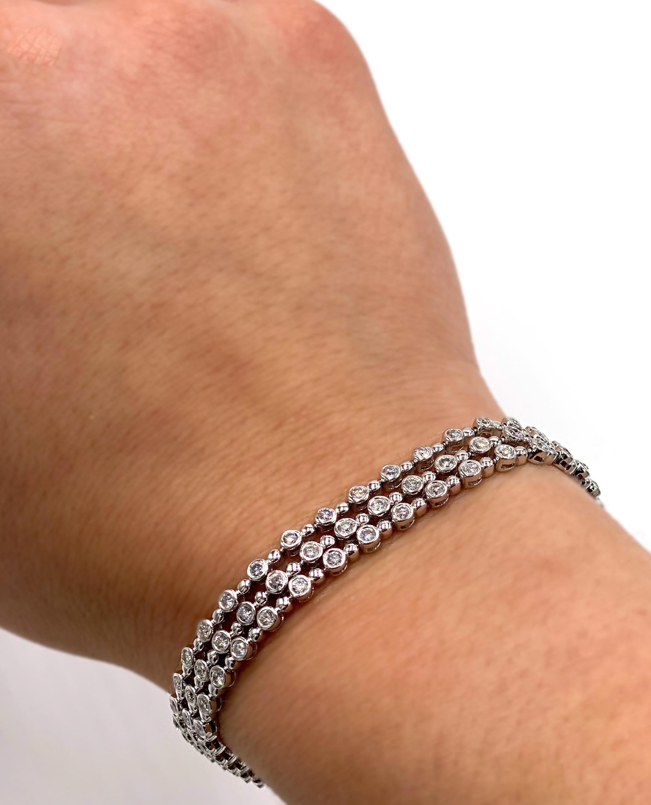Dreireihiges Diamant-Tennisarmband im Zustand „Neu“ in Old Tappan, NJ