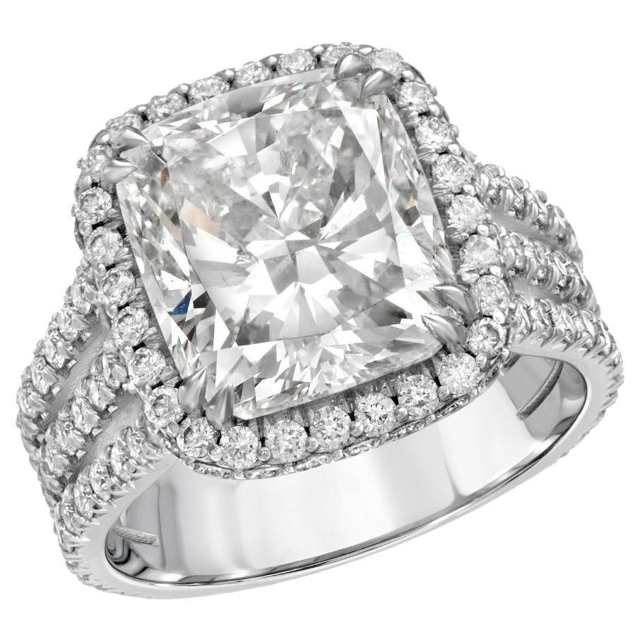 Bague de fiançailles à trois rangées de diamants halo taille coussin de 2,00 carats certifiés