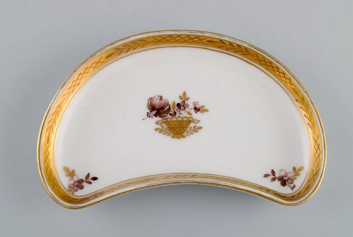 Hand-Painted Three Royal Copenhagen Golden Basket Dishes in Porcelain with Flowers For Sale