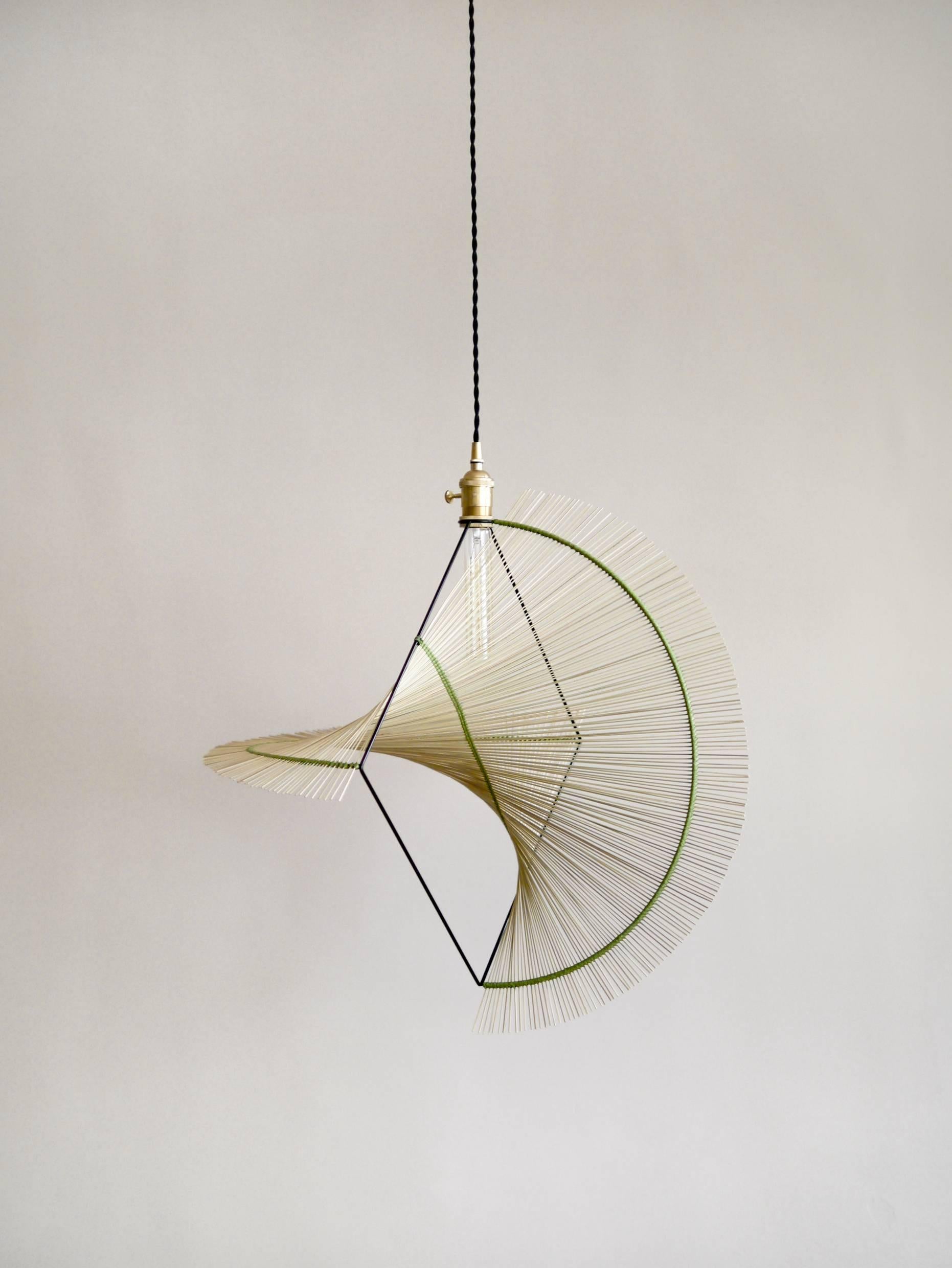 Three Ryar Light, Umbrella Sedge Handcrafted Pendant In New Condition For Sale In Geneve, CH