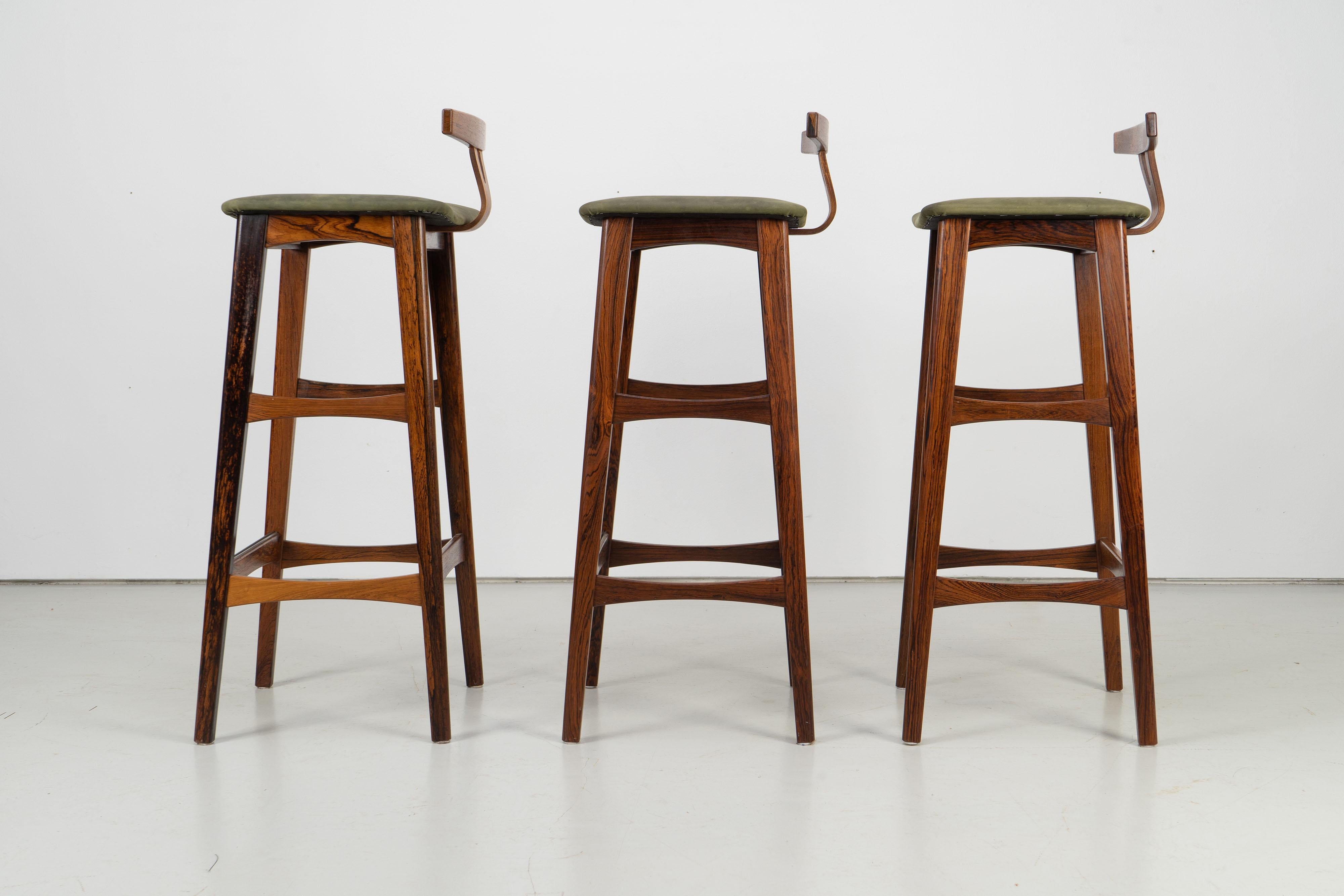 Three Scandinavian Modern Rosewood Bar Stools by Knud Bent for Dyrlund, 1960s 4