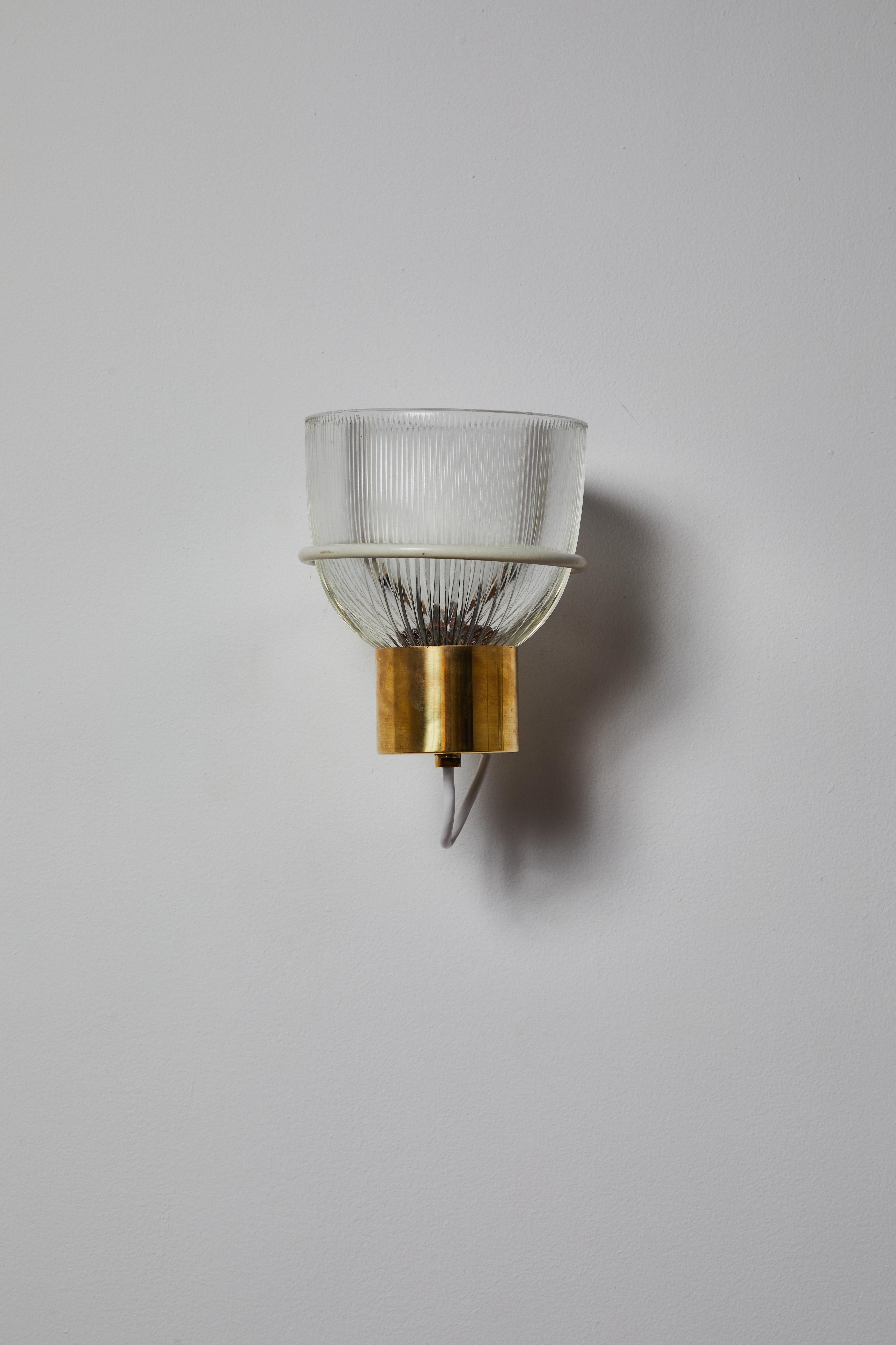 Mid-Century Modern Single Sconce by Tito Agnoli for Oluce 