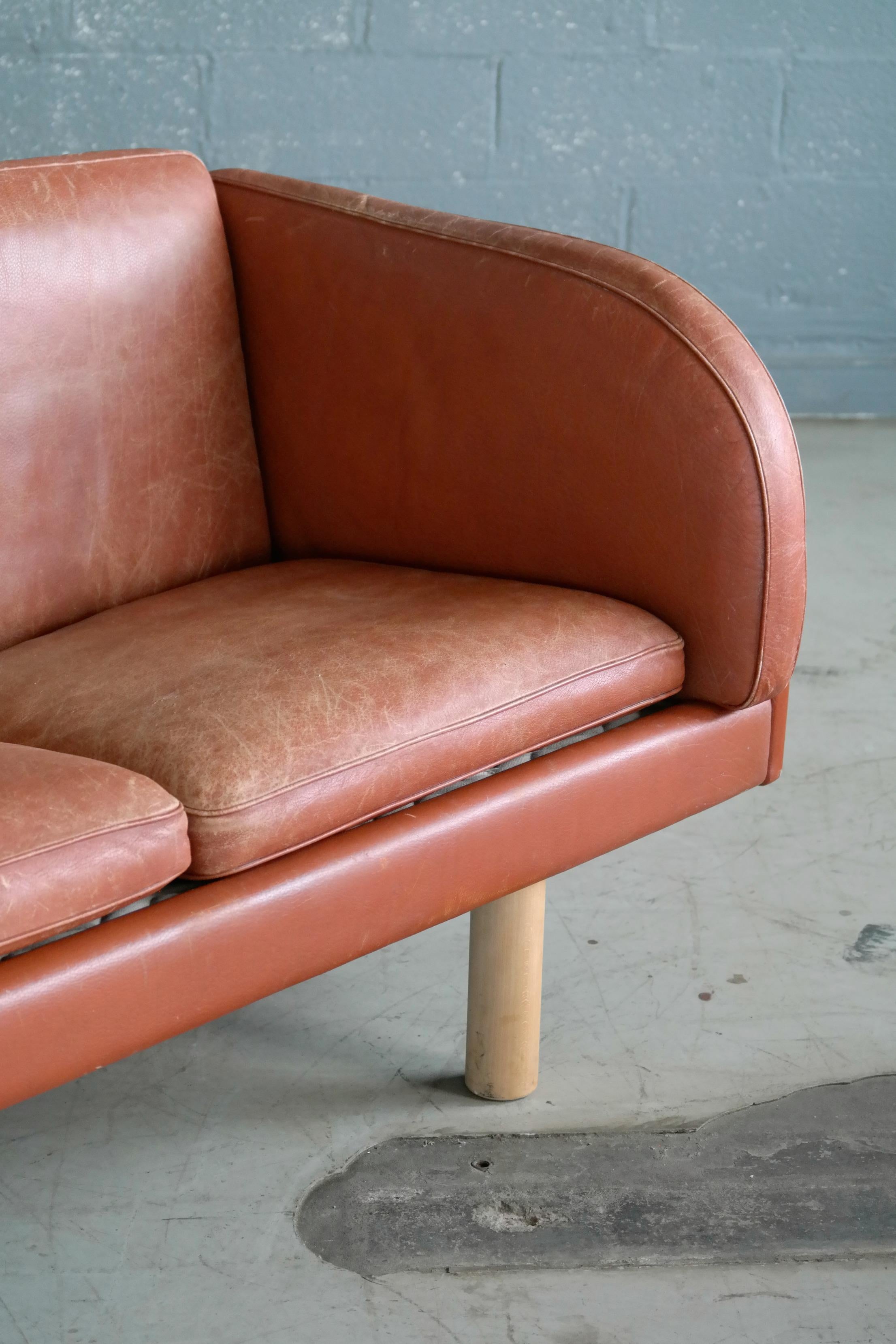 Three-Seat Danish Sofa Model EJ-20-3 by Jørgen Gammelgaard for Erik Jørgensen In Good Condition In Bridgeport, CT