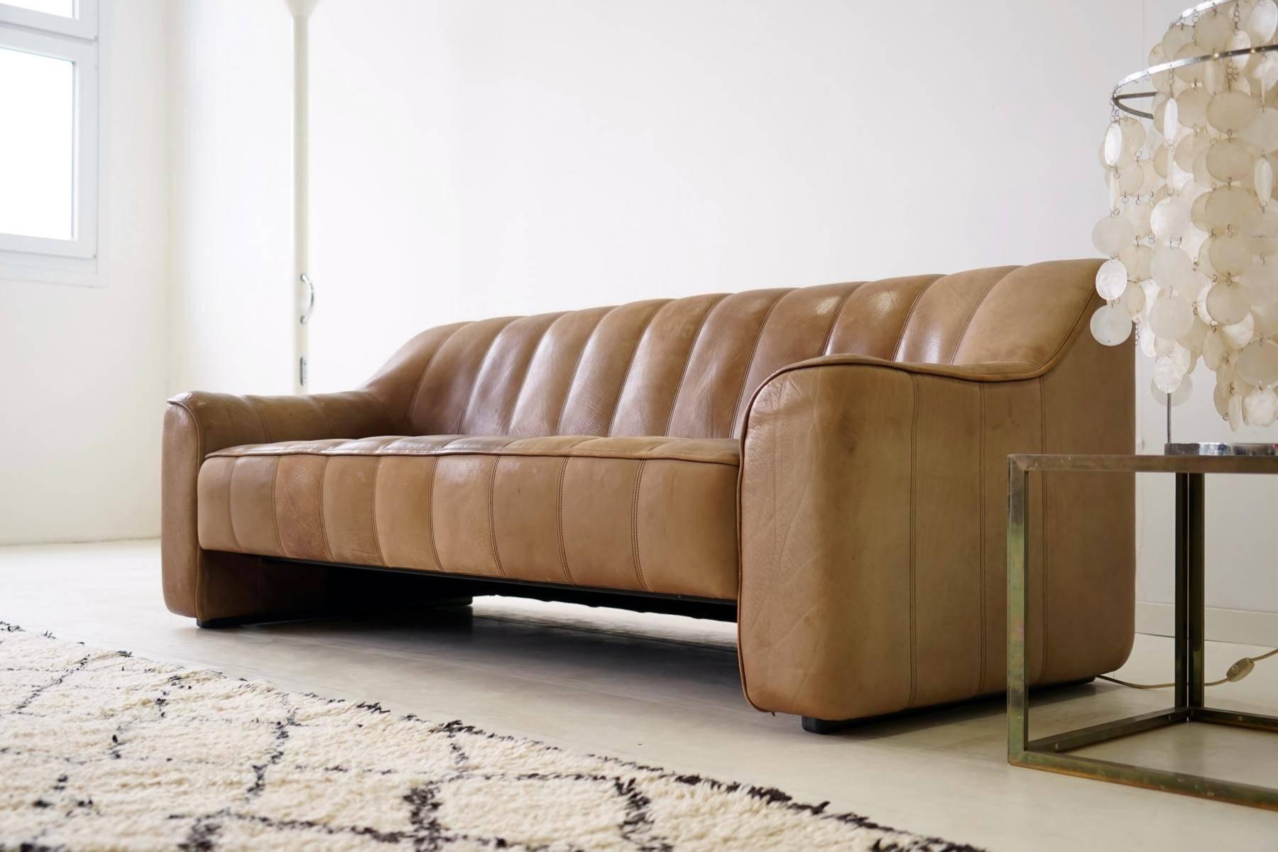Swiss Three-Seat DS 44 Sofa by De Sede Neck Leather Extendable Seat
